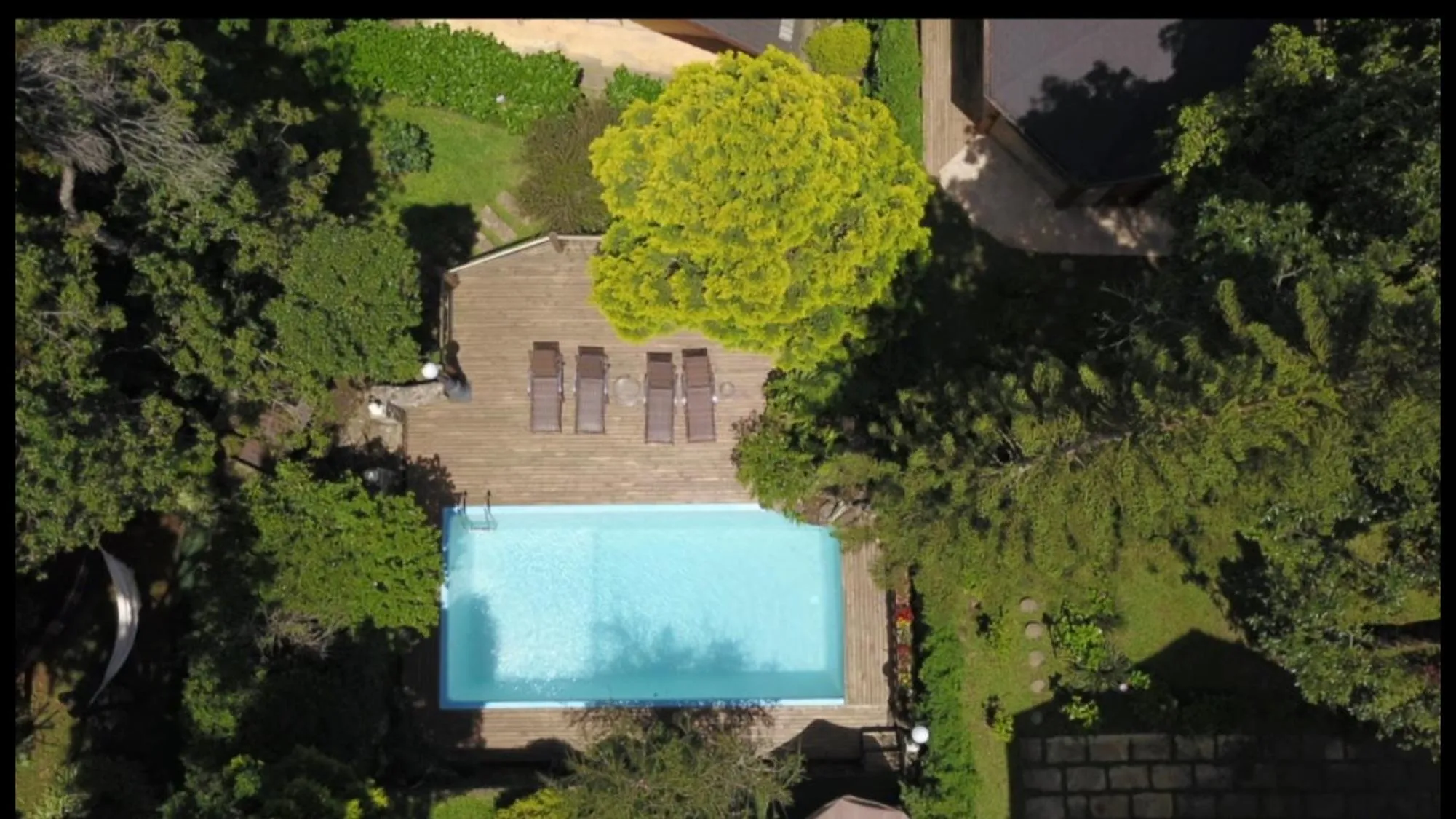 Pool view in Hospedagem Casadalee chalé com piscina privativa aquecida e Apartamento sem piscina