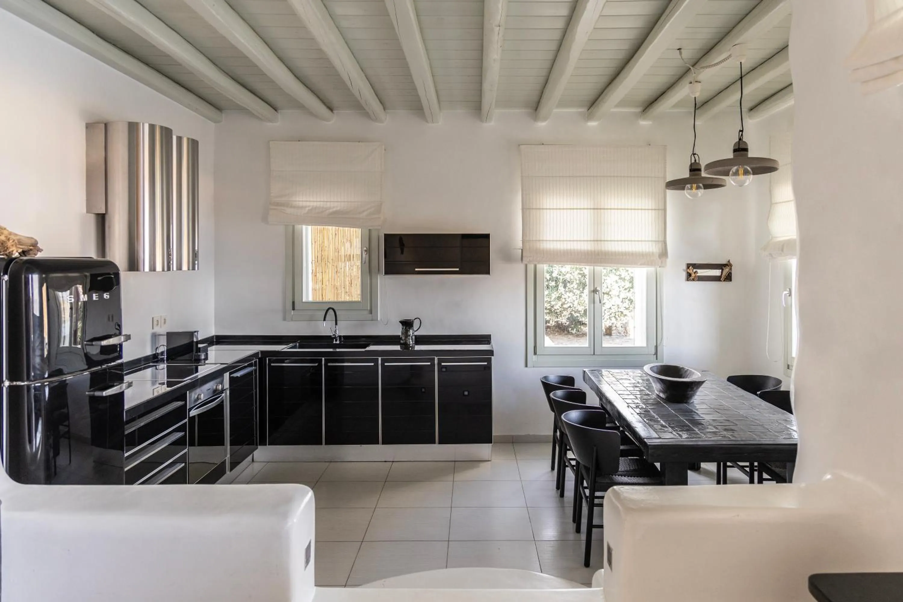 Kitchen or kitchenette in Nimbus My Aktis