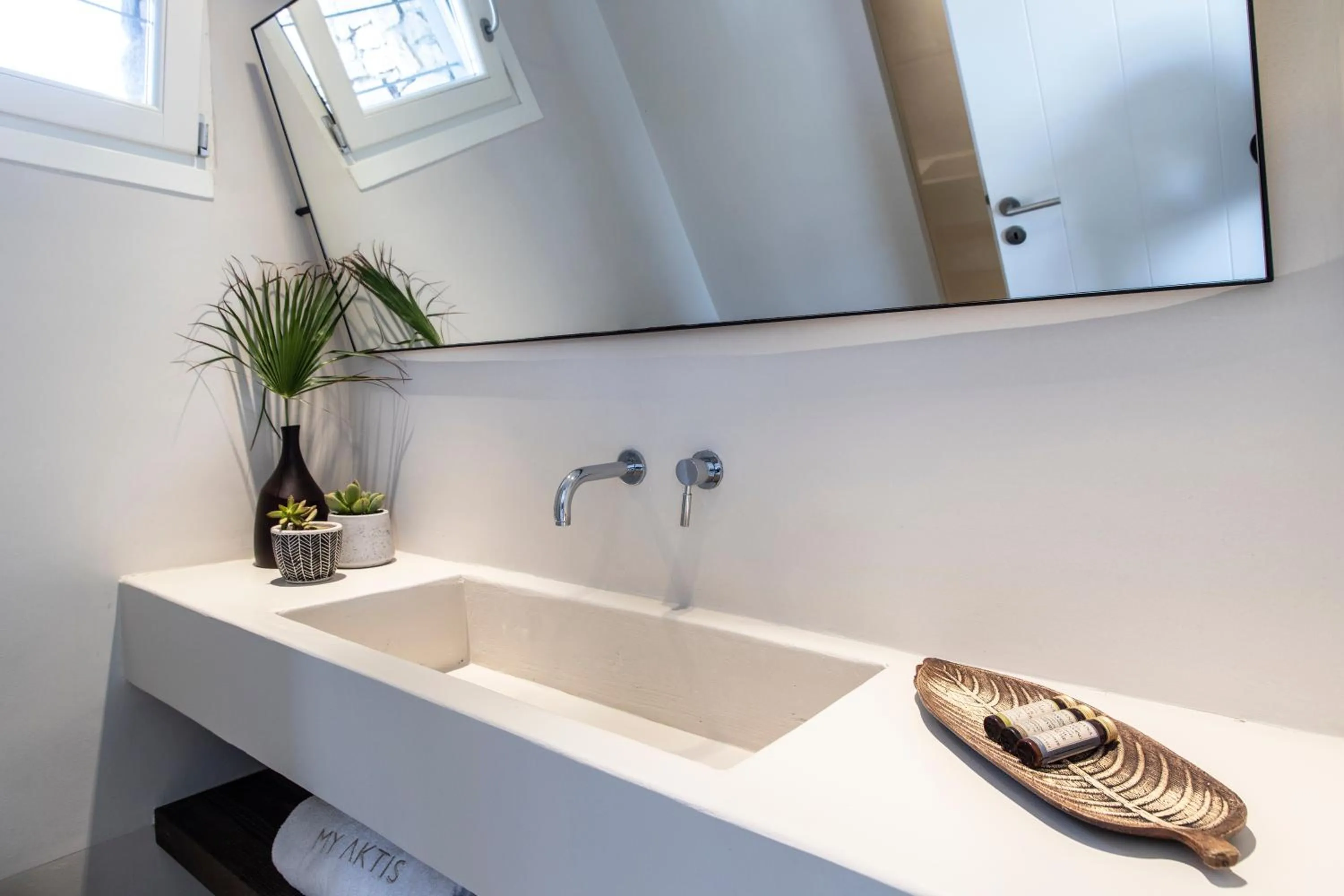 Bathroom in Nimbus My Aktis