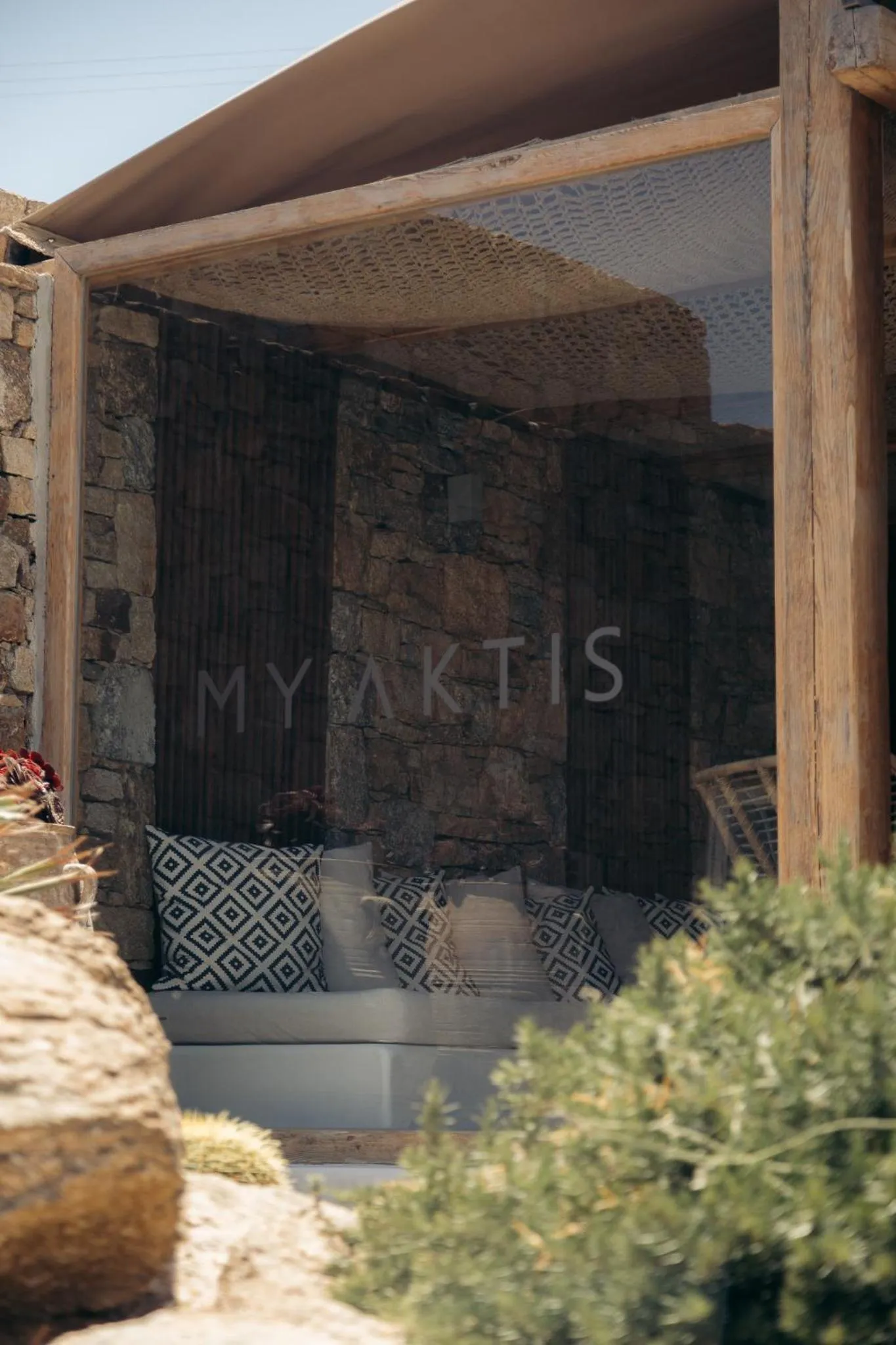 Facade/entrance in Nimbus My Aktis