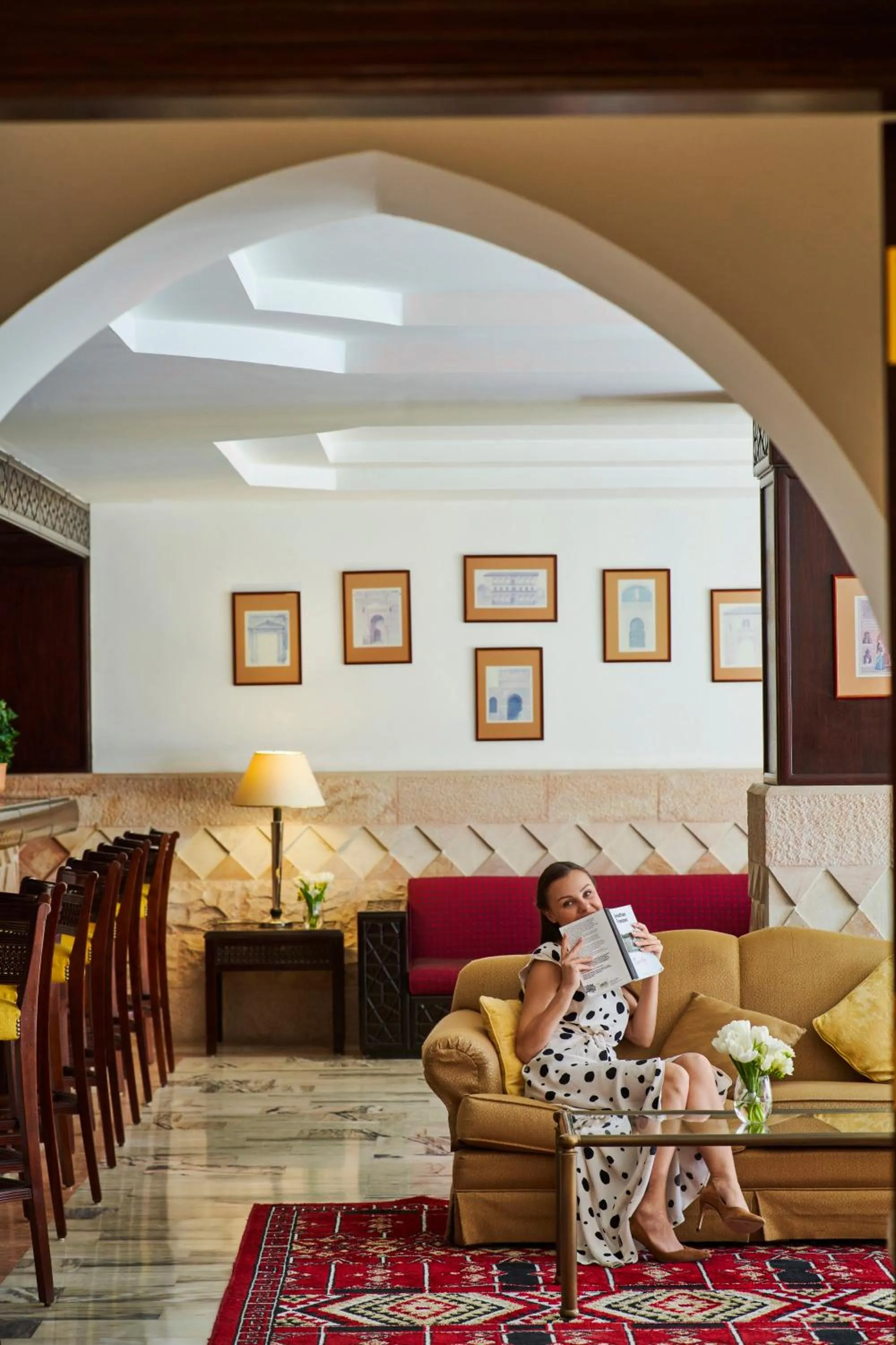 Lounge or bar in Mövenpick Nabatean Castle Hotel