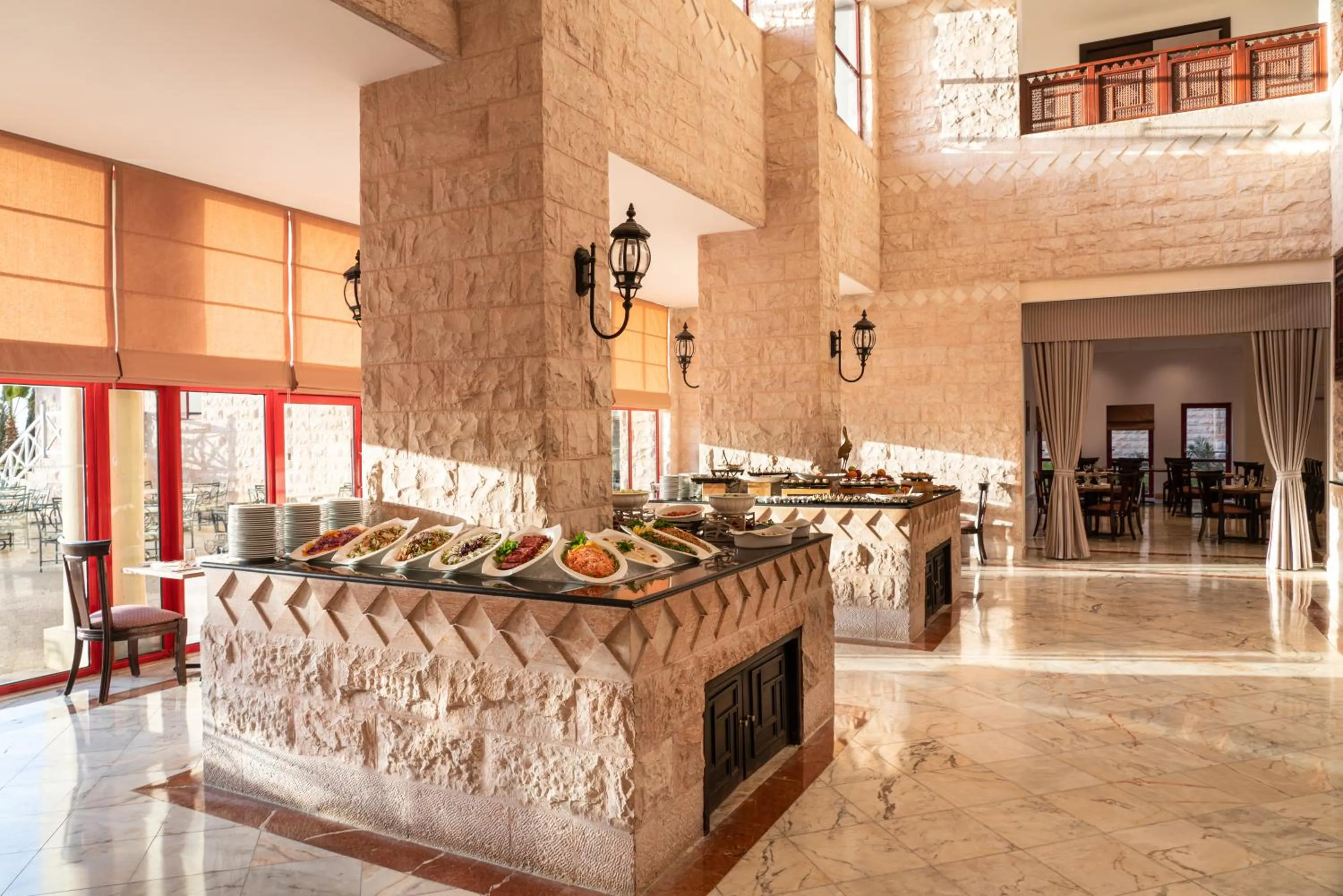 Restaurant/places to eat in Mövenpick Nabatean Castle Hotel