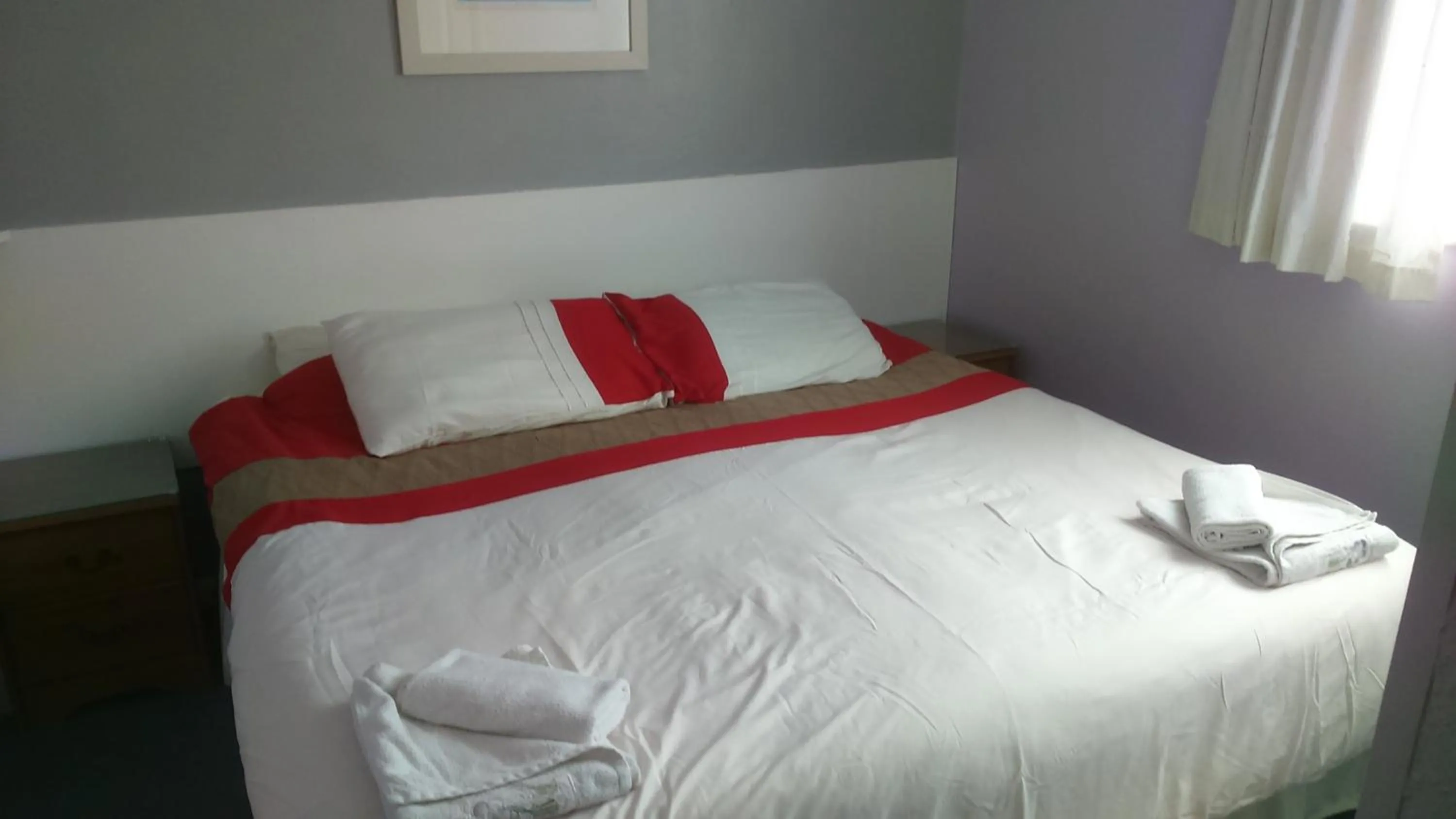 Bed in Smugglers Rest