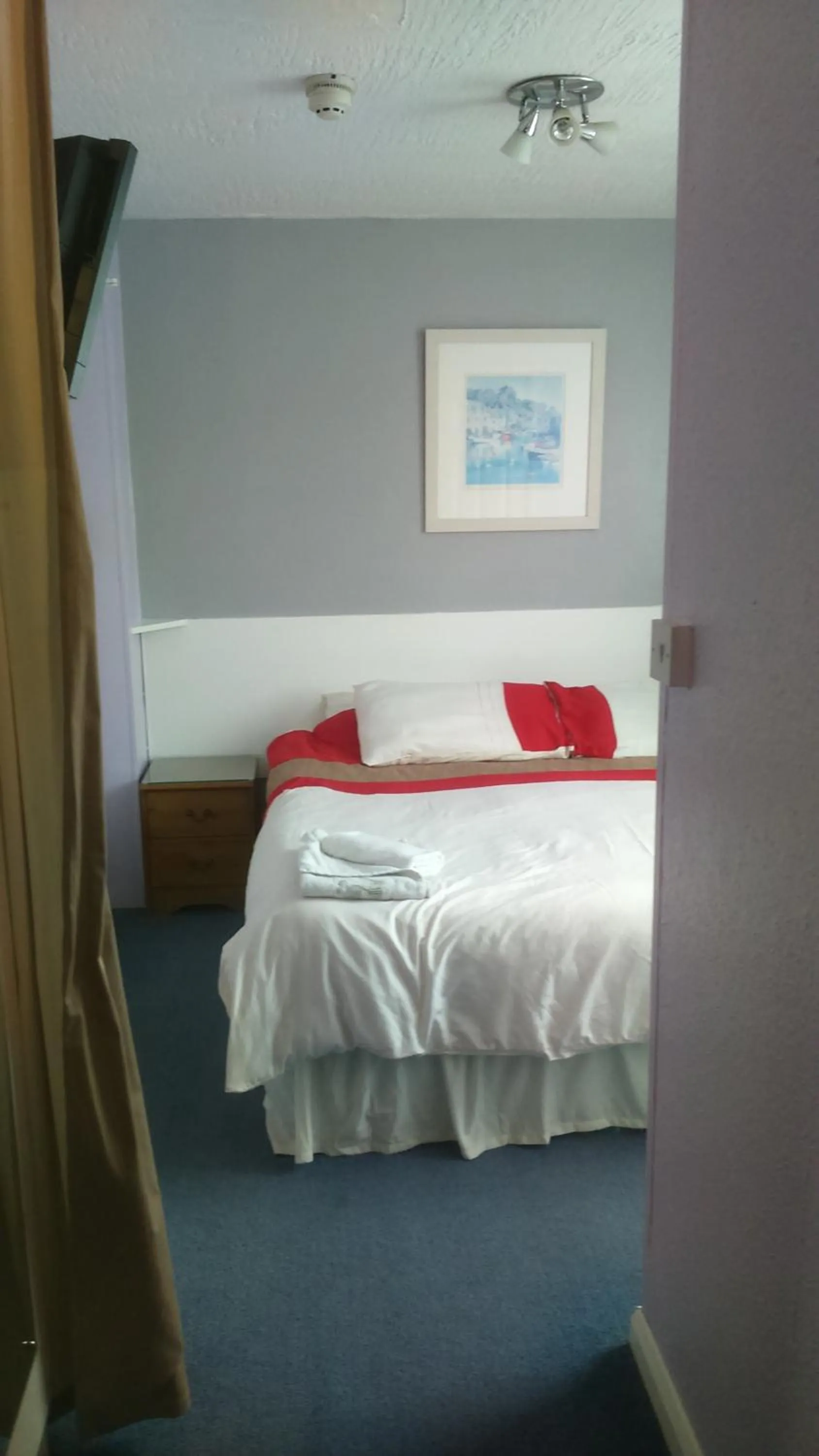 Bed in Smugglers Rest