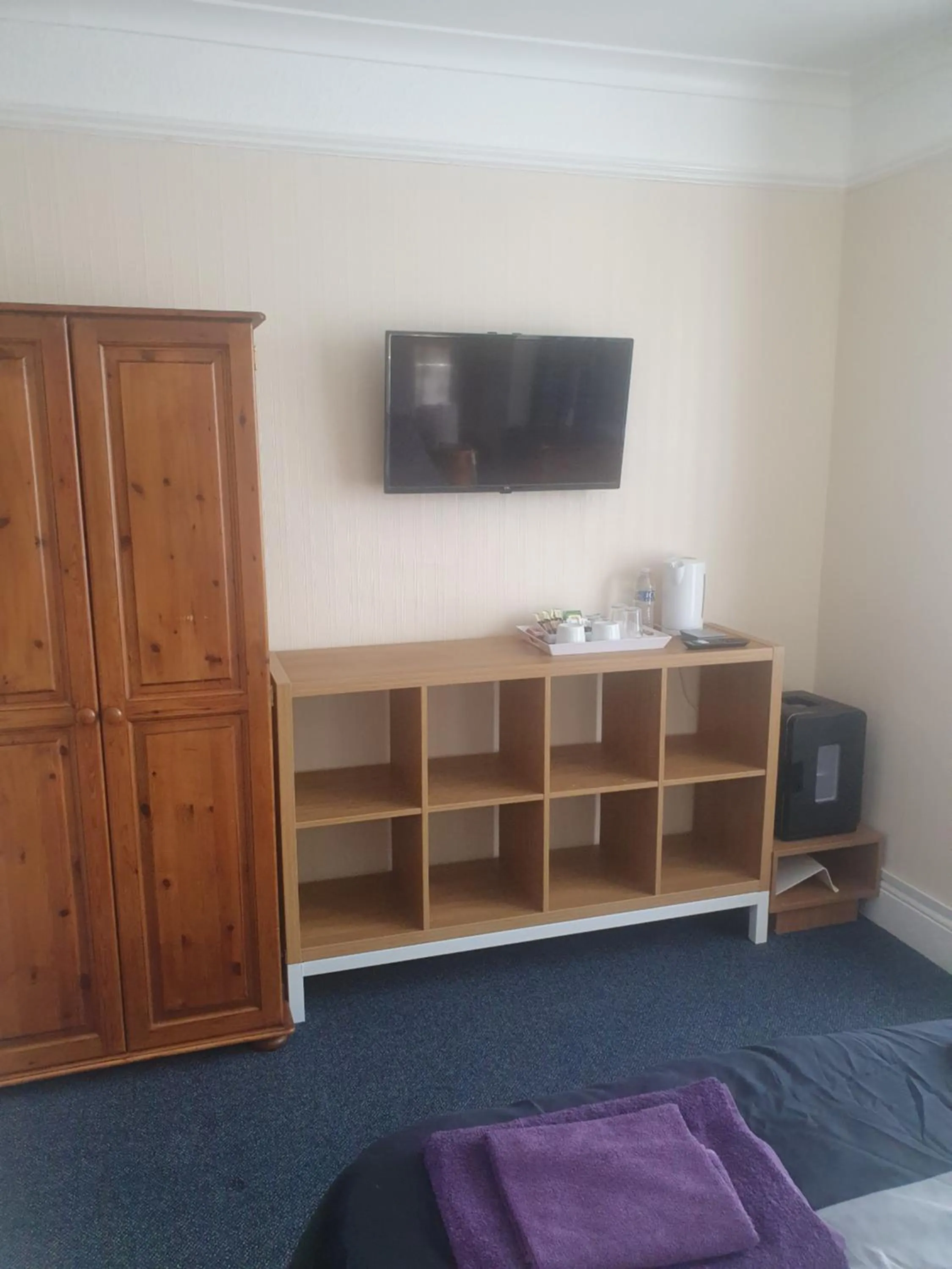 TV and multimedia in Smugglers Rest