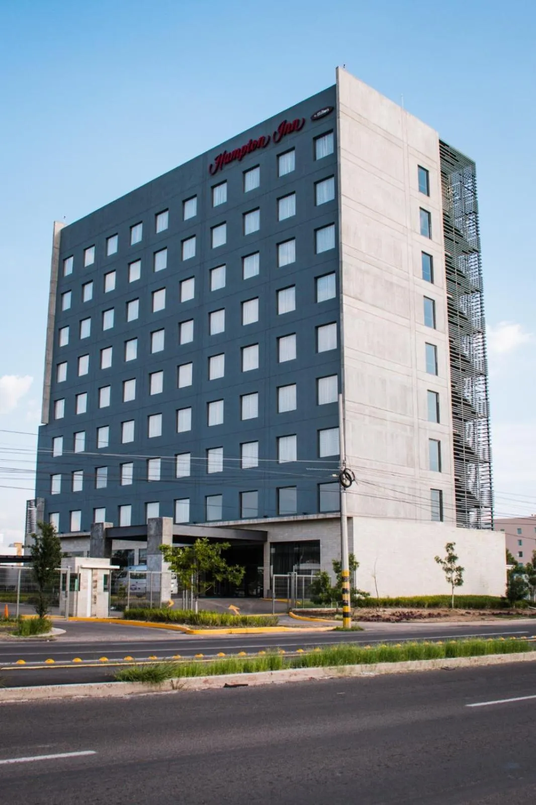 Property building in Hampton Inn By Hilton Celaya