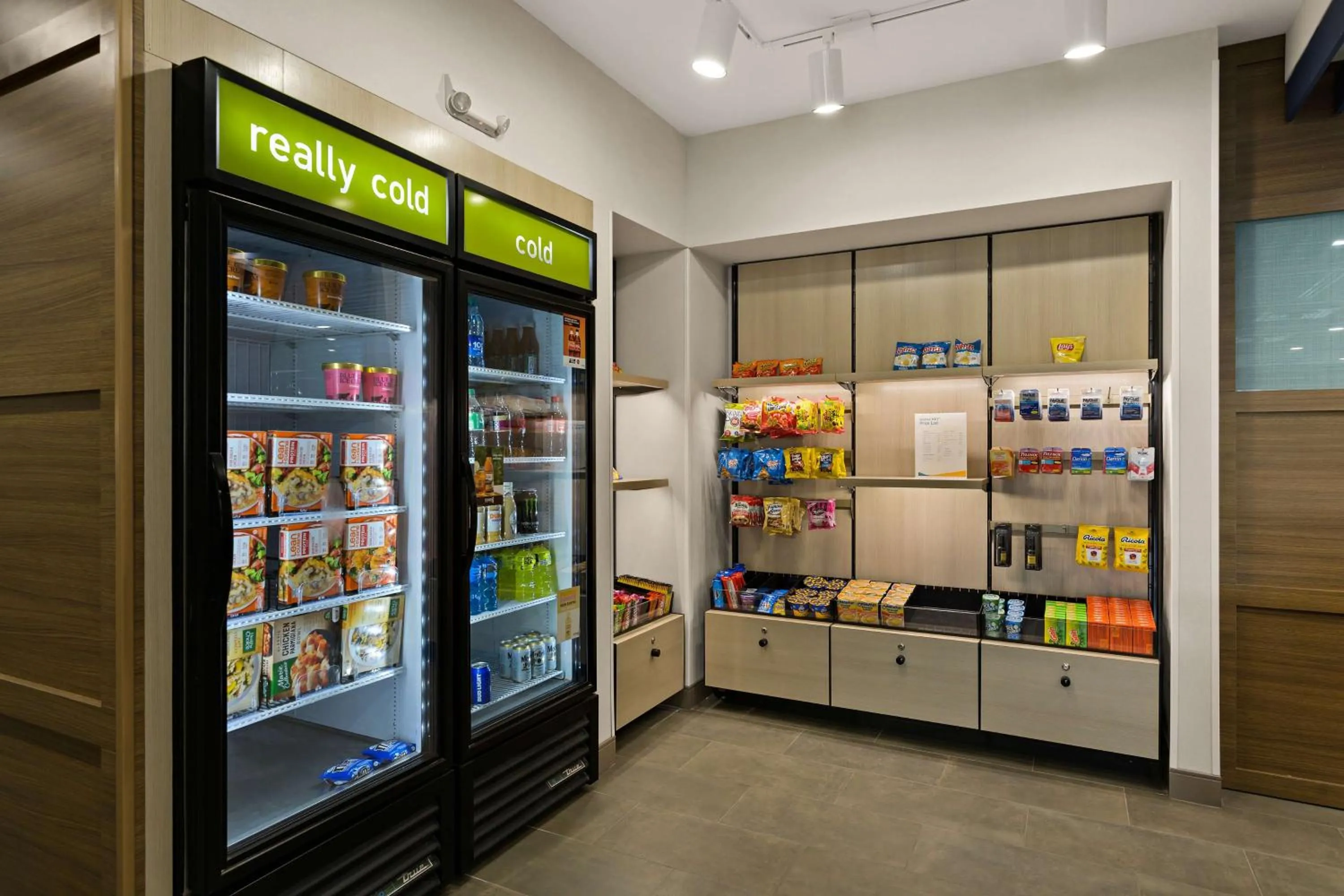 Restaurant/places to eat in Home2 Suites By Hilton Baytown