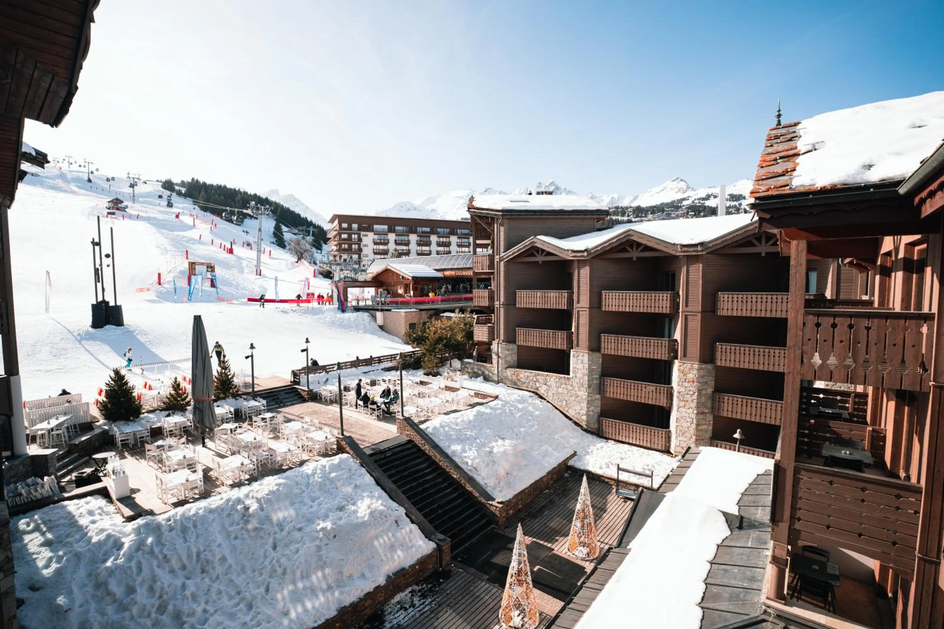 Natural landscape in Fahrenheit Seven Courchevel