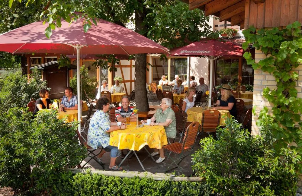 Restaurant/places to eat in Landgasthof Paradies