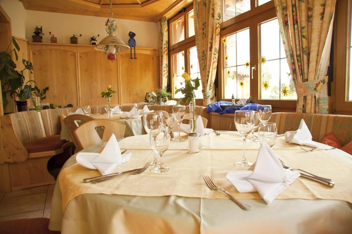 Restaurant/places to eat in Landgasthof Paradies