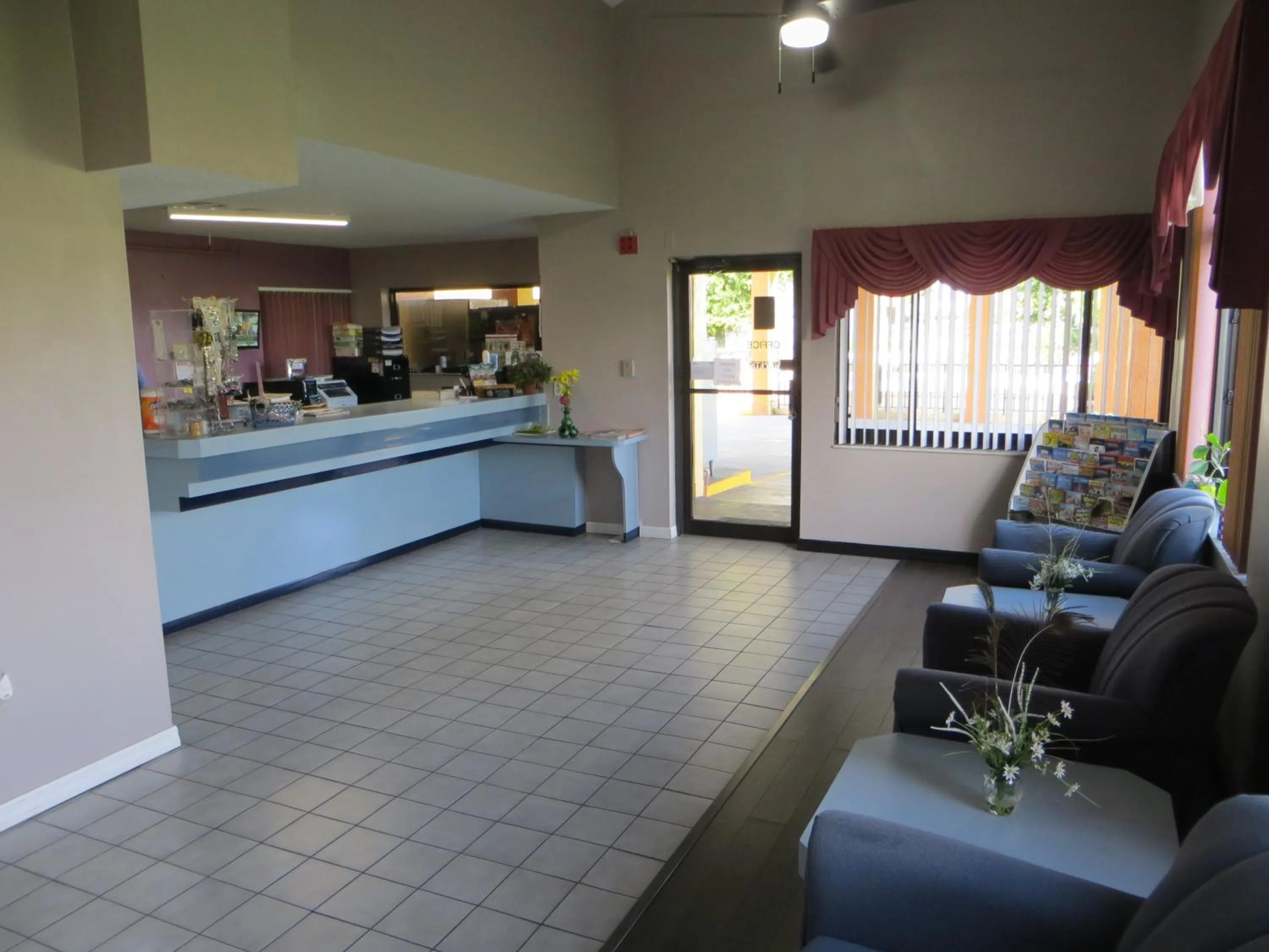 Lobby or reception in Budget Inn Of Orlando