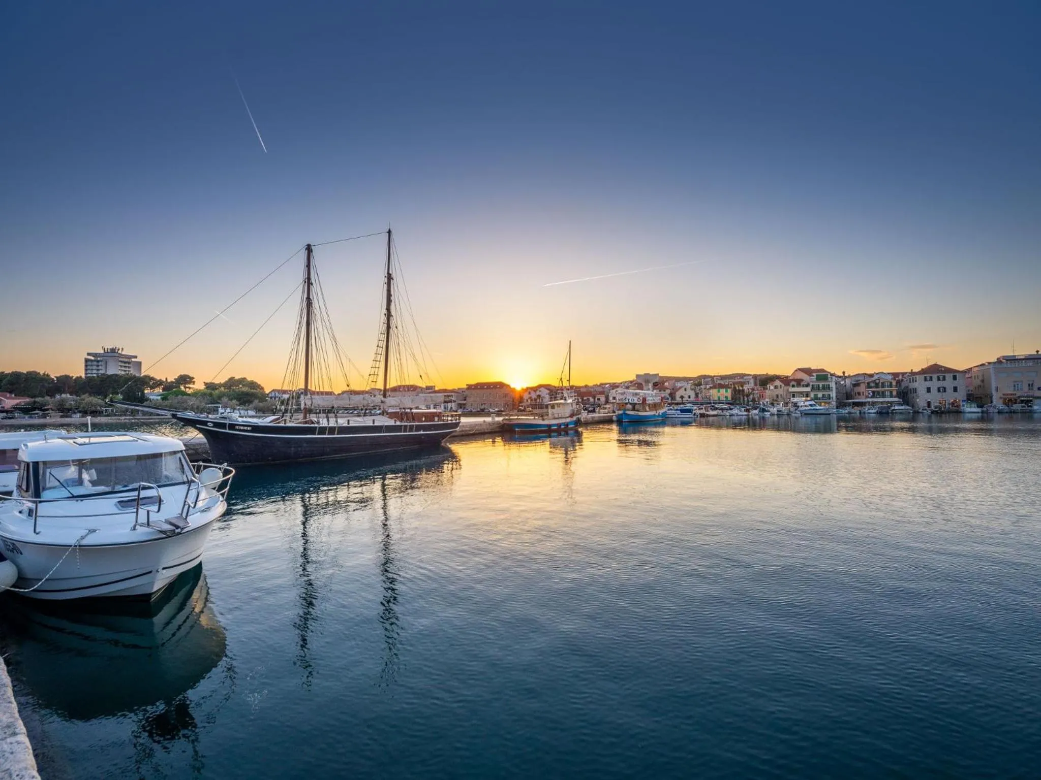 Neighbourhood in Navis Luxury Apartments