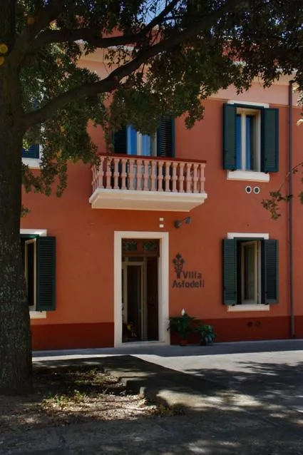 Facade/entrance in Hotel Villa Gli Asfodeli