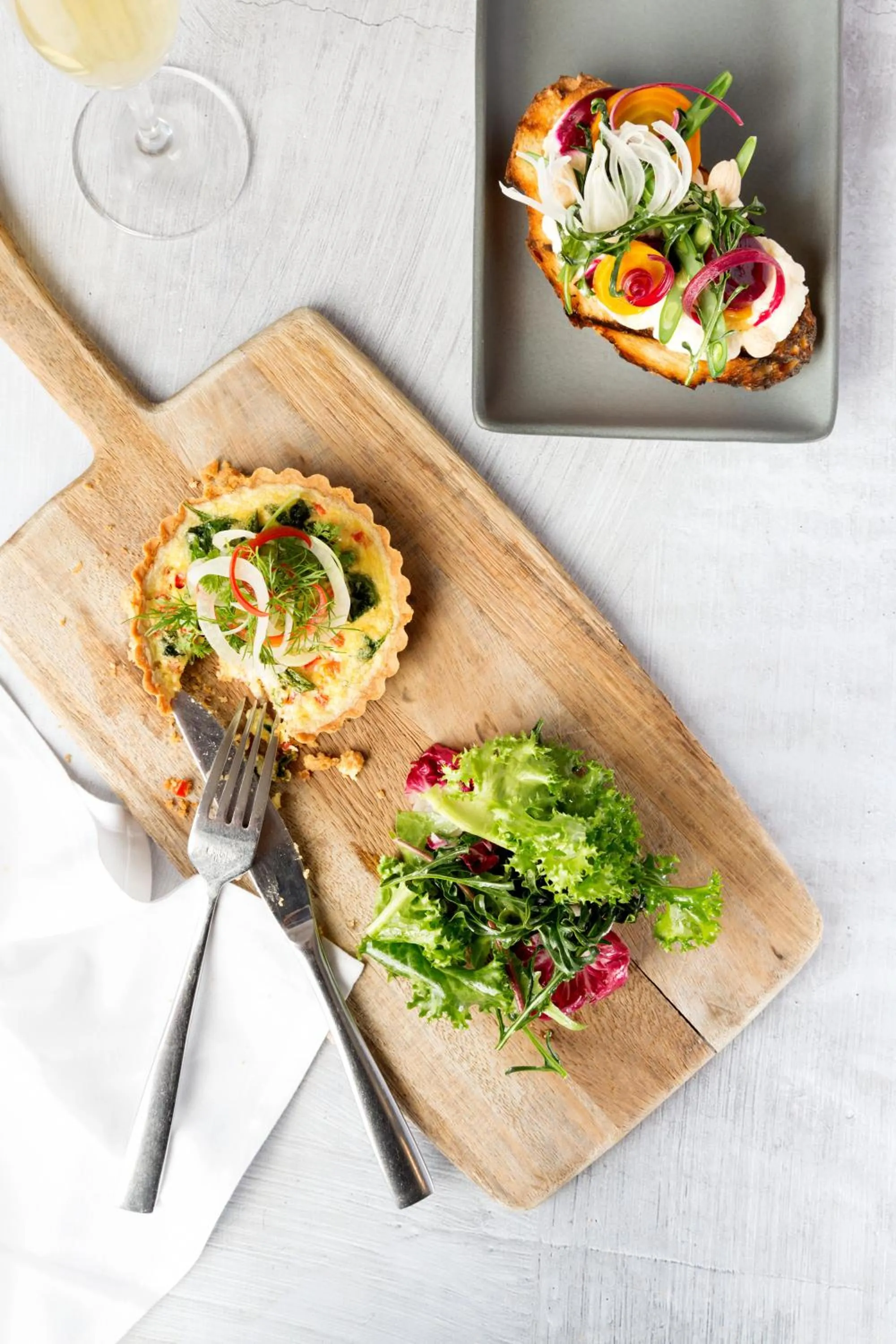 Restaurant/places to eat in Kimpton Rowan Palm Springs Hotel by IHG