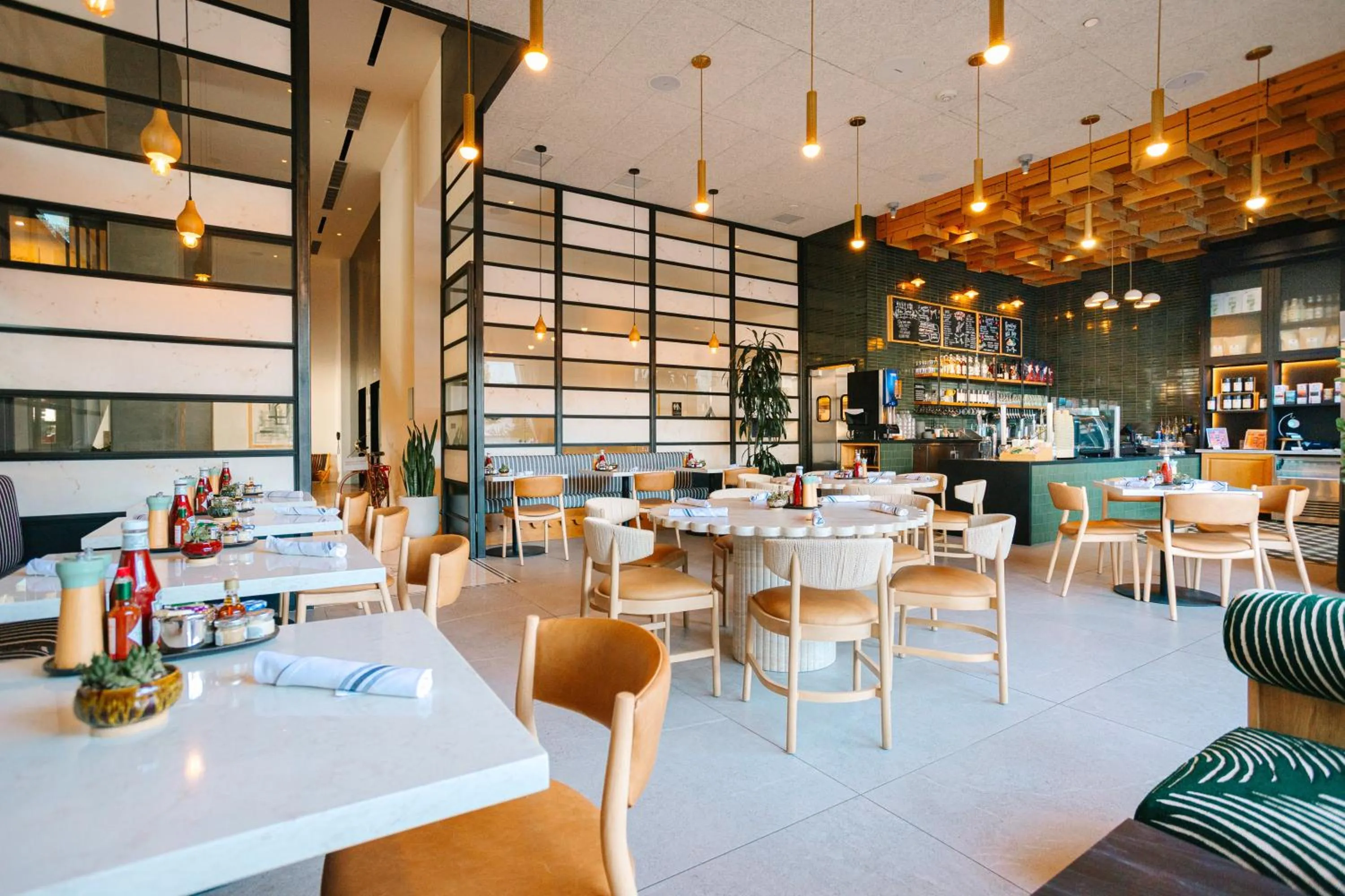 Restaurant/places to eat in Kimpton Rowan Palm Springs Hotel by IHG