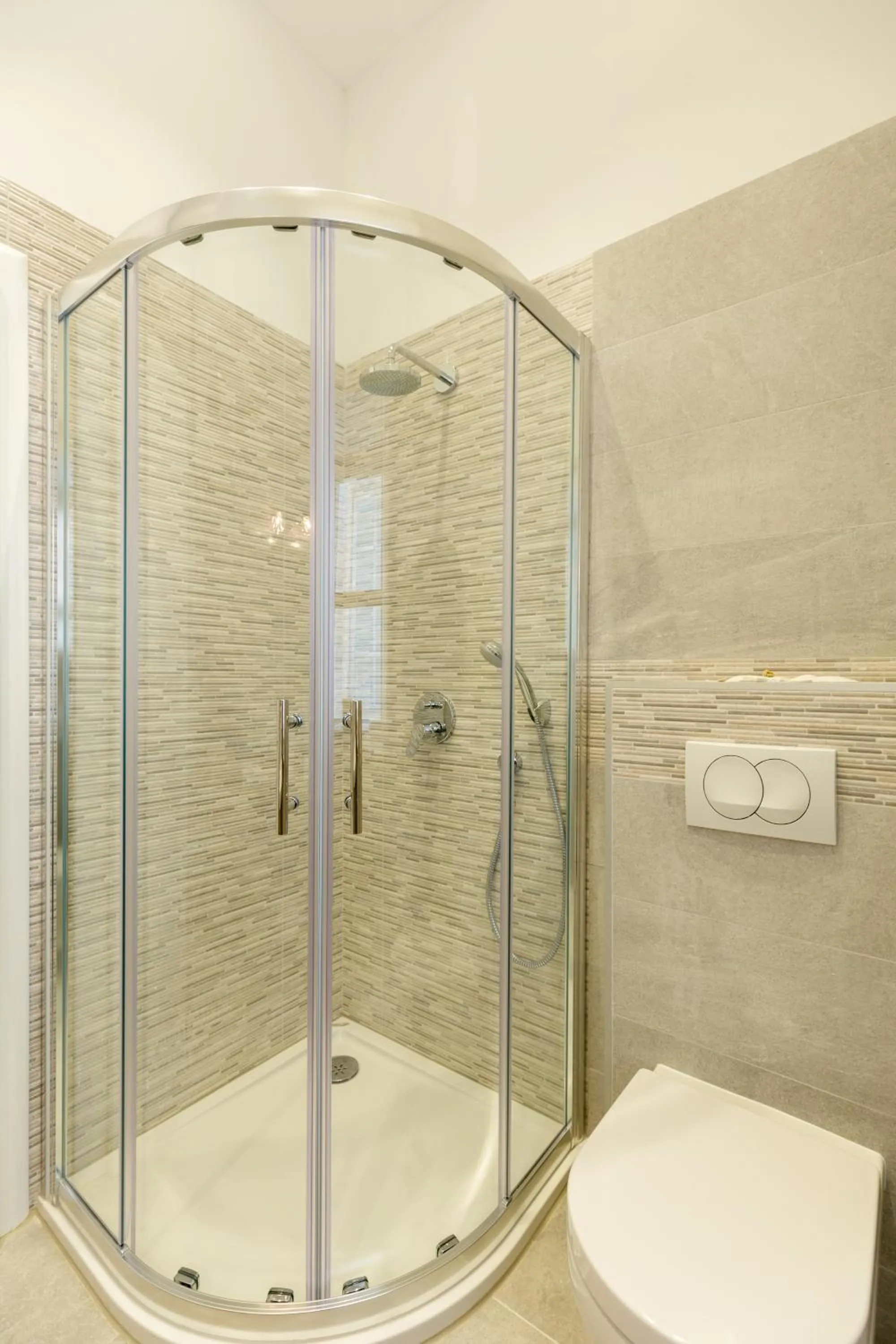Bathroom in Hedera Estate, Hedera A2
