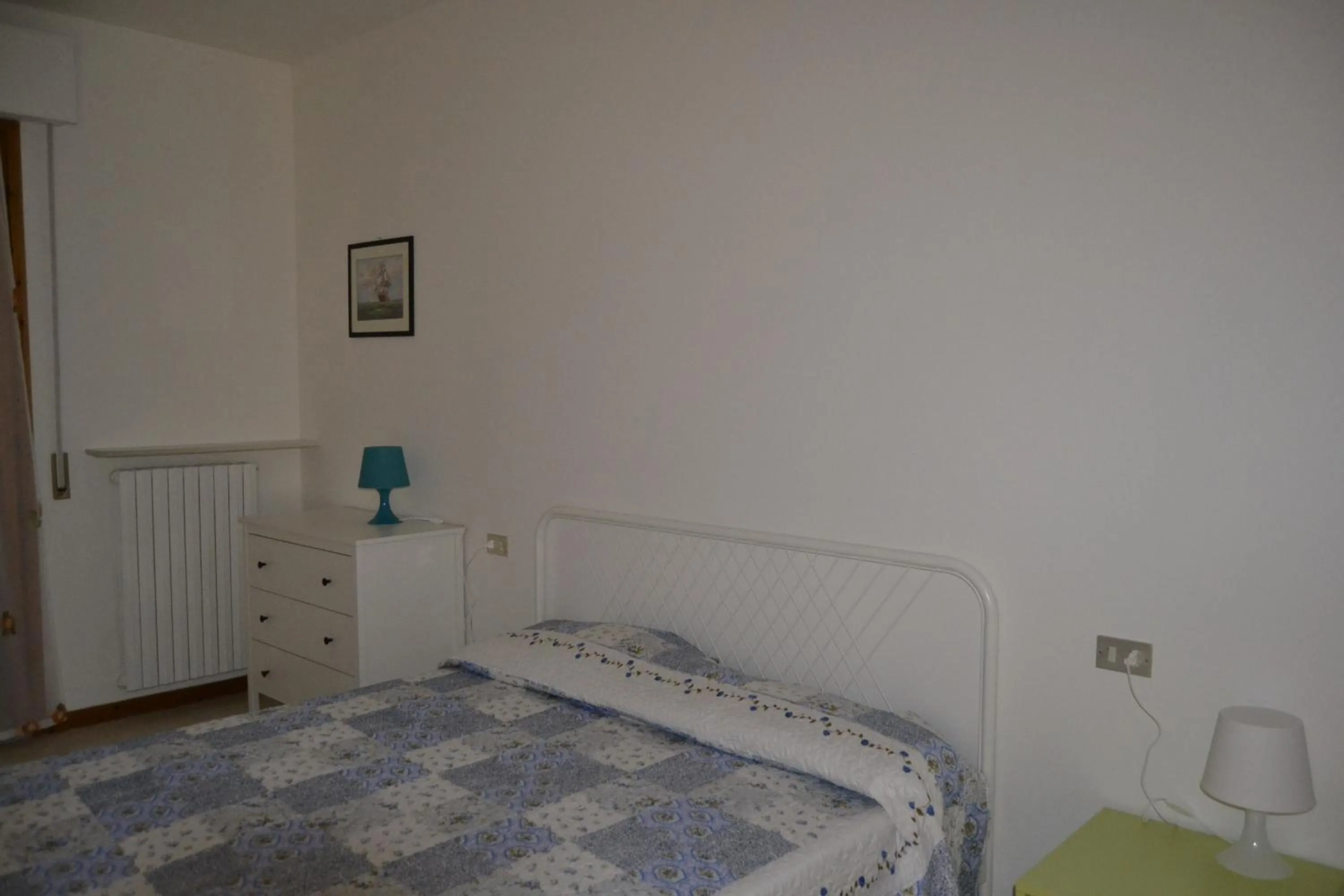 Bedroom, Bed in Via Dante 10 Apartment
