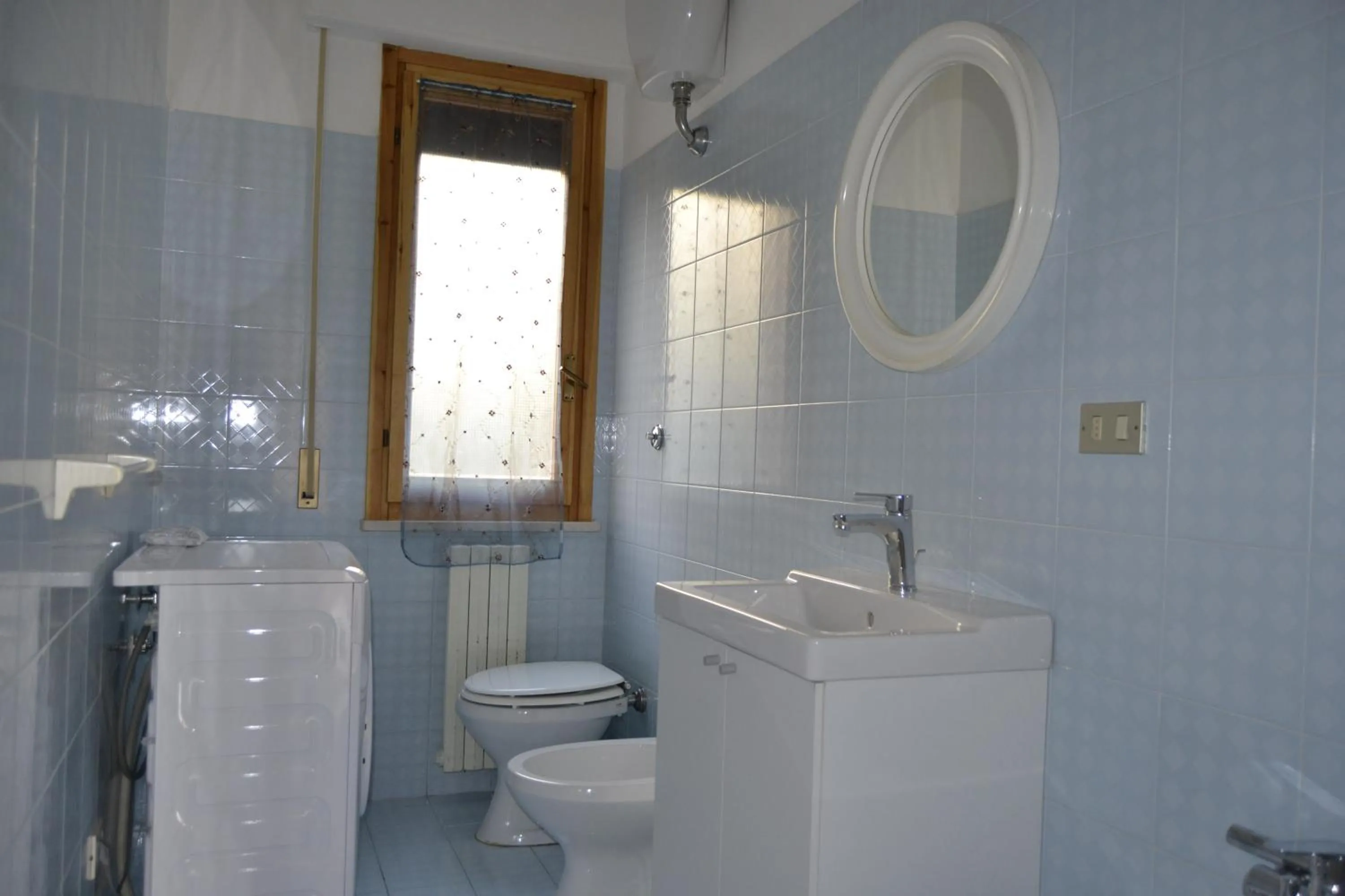 Toilet in Via Dante 10 Apartment