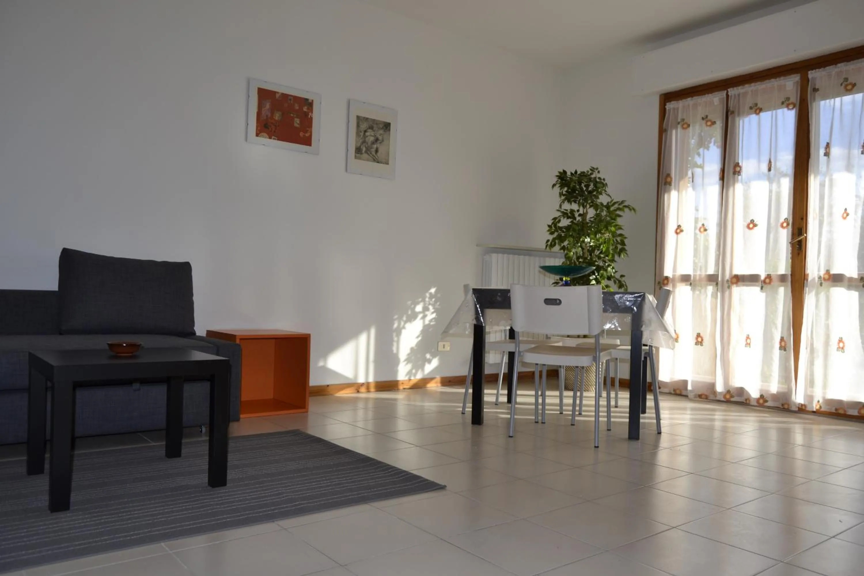 Dining area in Via Dante 10 Apartment
