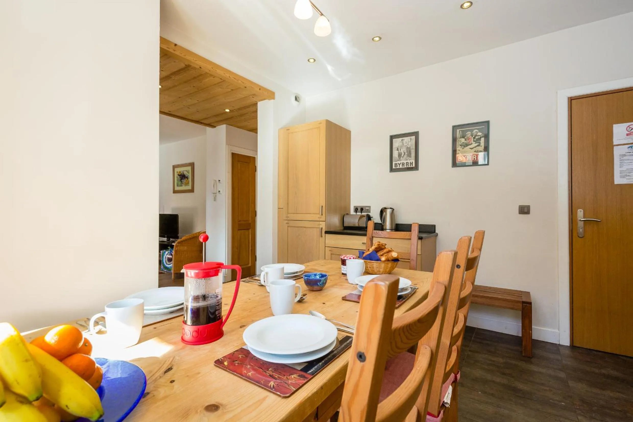 Kitchen or kitchenette in Lodge aux Praz