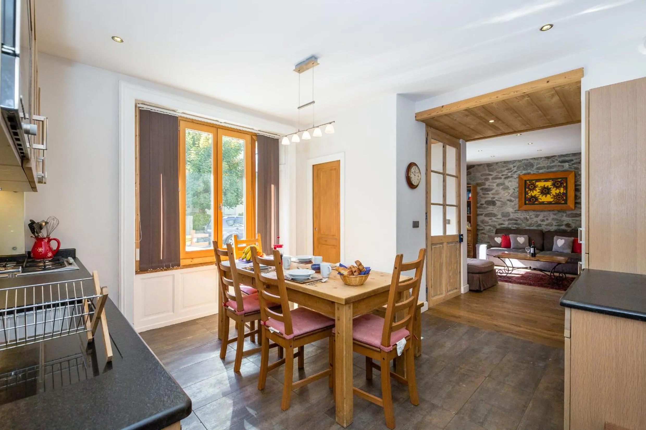Kitchen or kitchenette in Lodge aux Praz