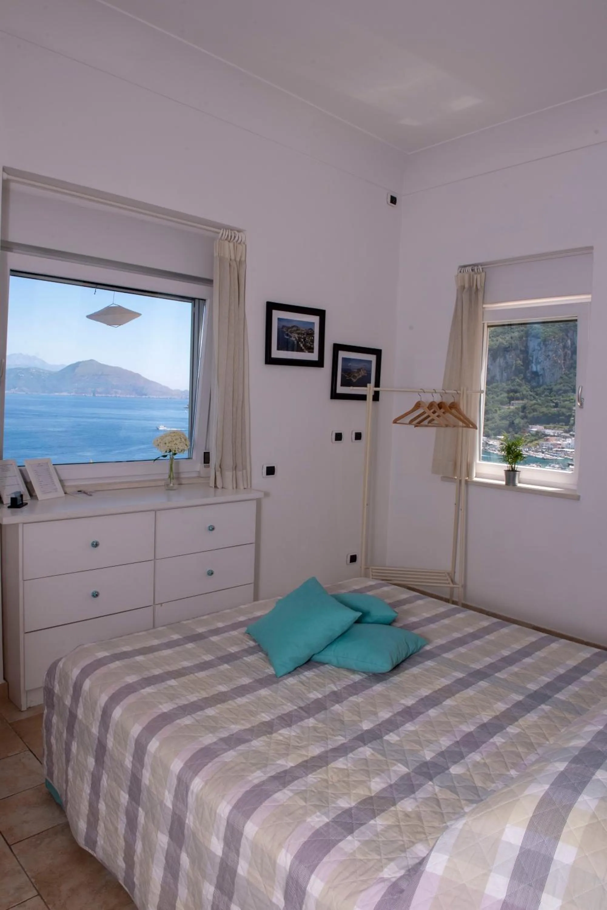 Bed in B&B Punta Vivara