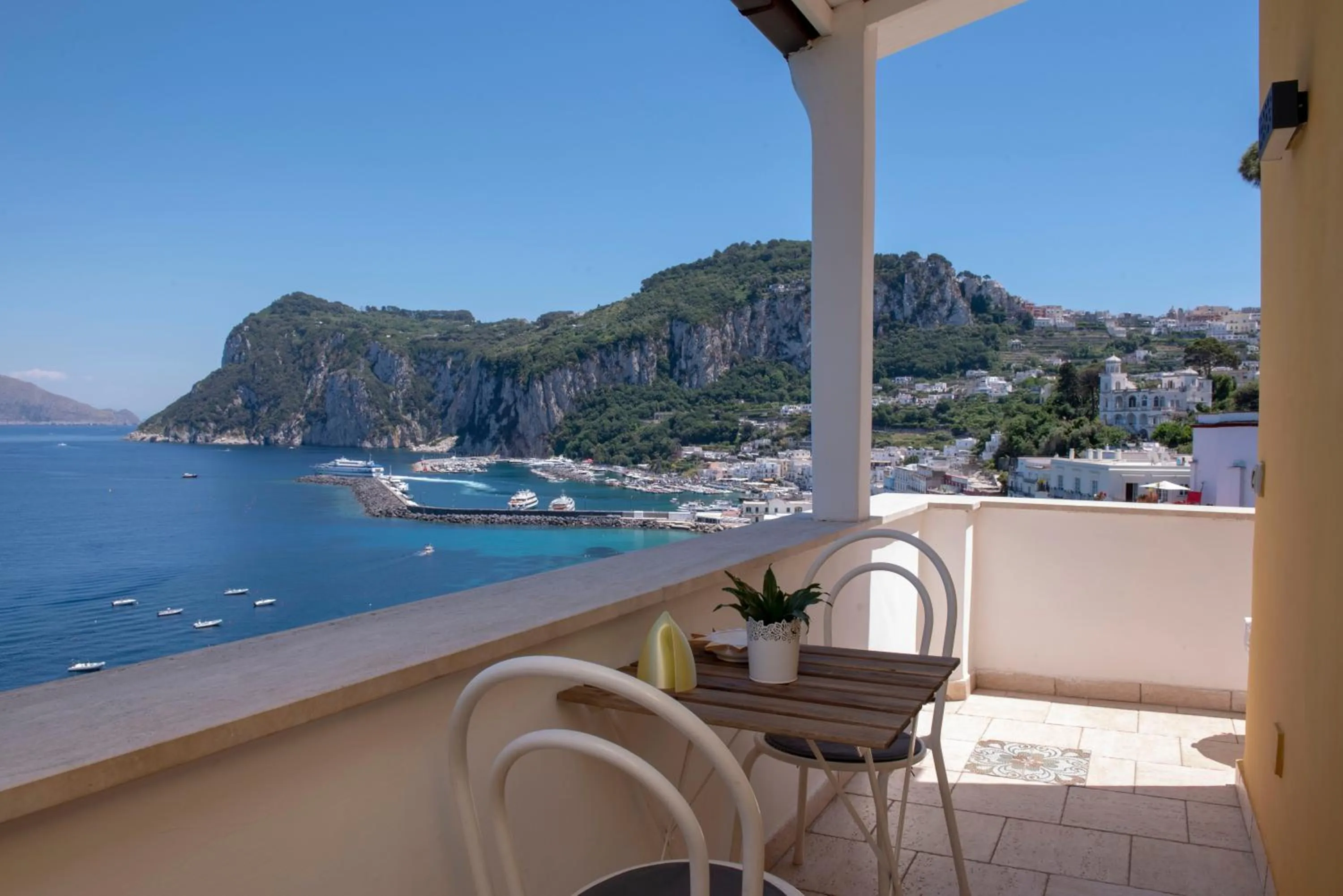 Natural landscape in B&B Punta Vivara