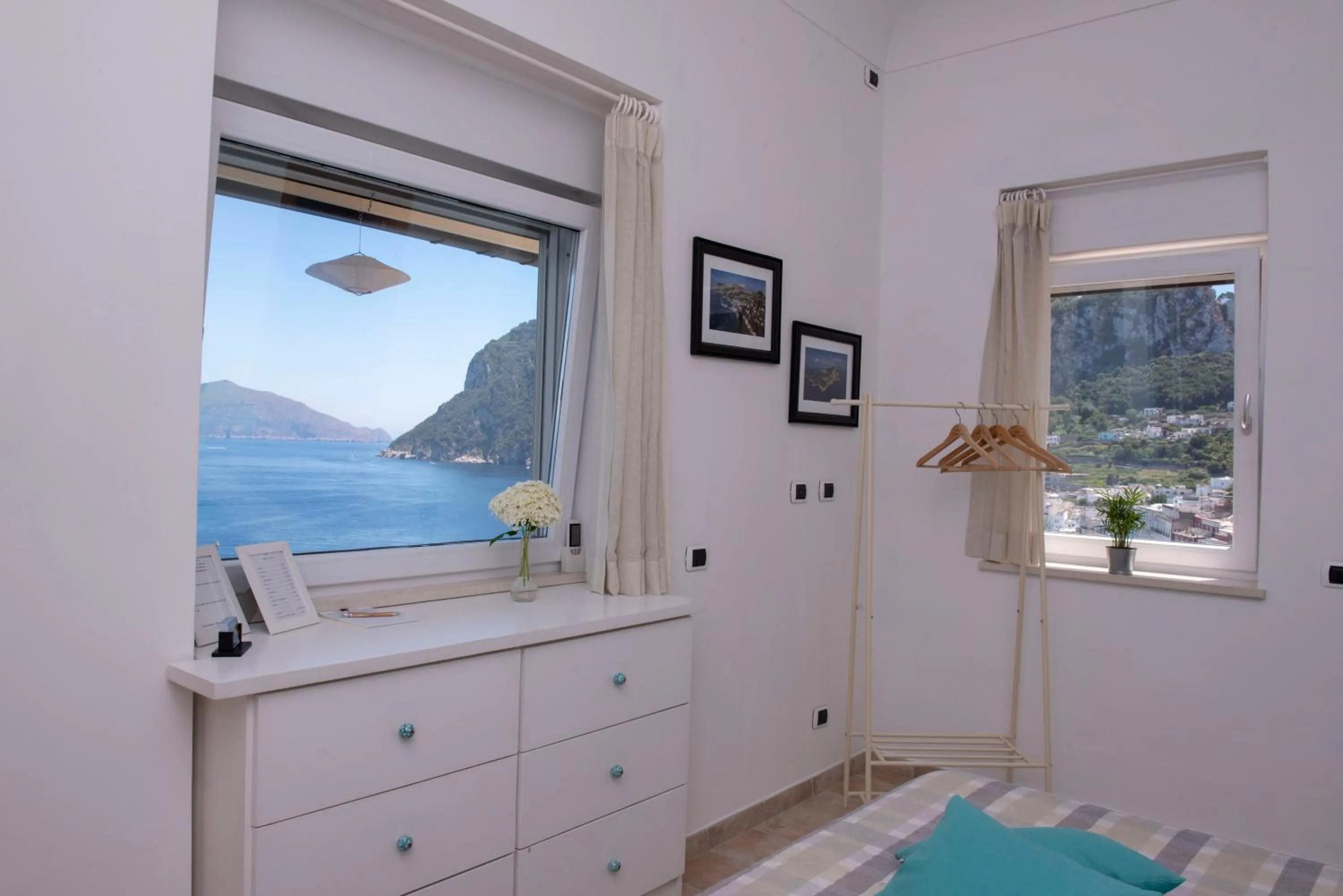 Bed in B&B Punta Vivara