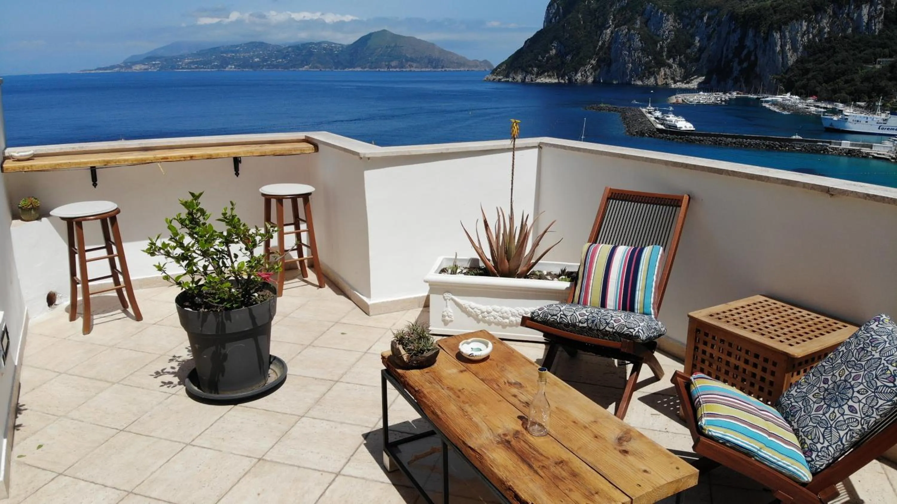 Patio in B&B Punta Vivara