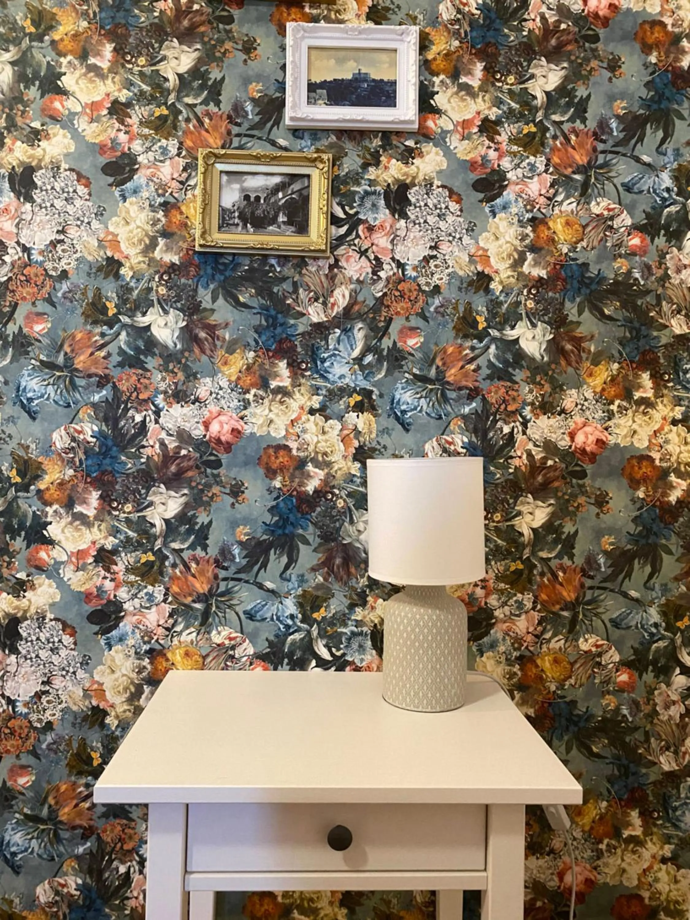 Decorative detail in B&B Villa Reginella