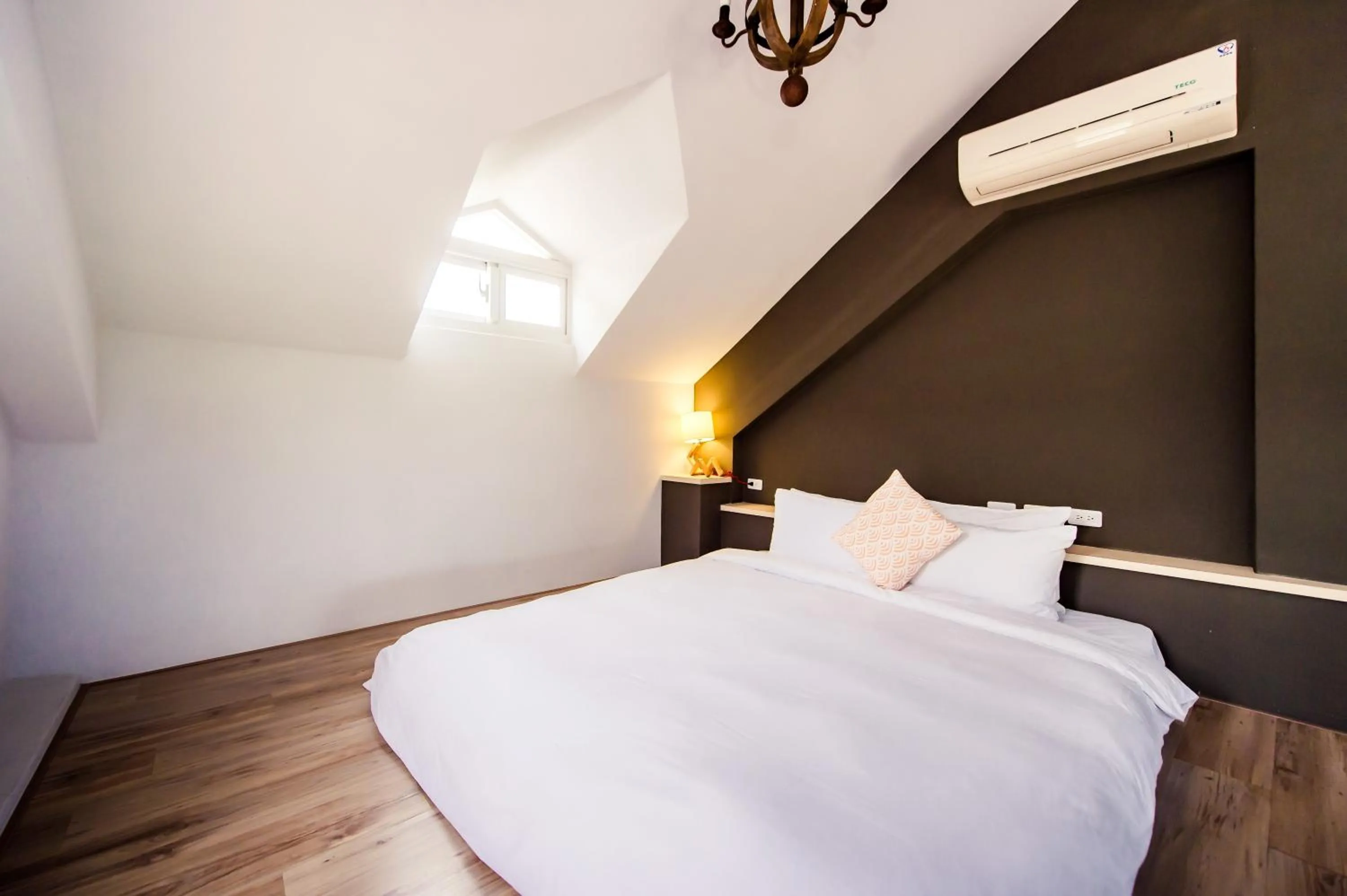 Bedroom, Bed in Miinnon Village B&B