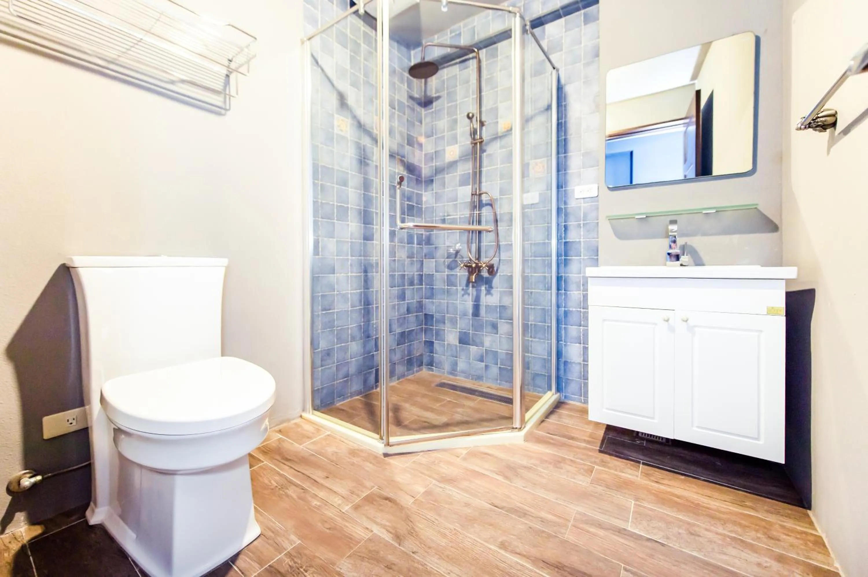 Toilet in Miinnon Village B&B