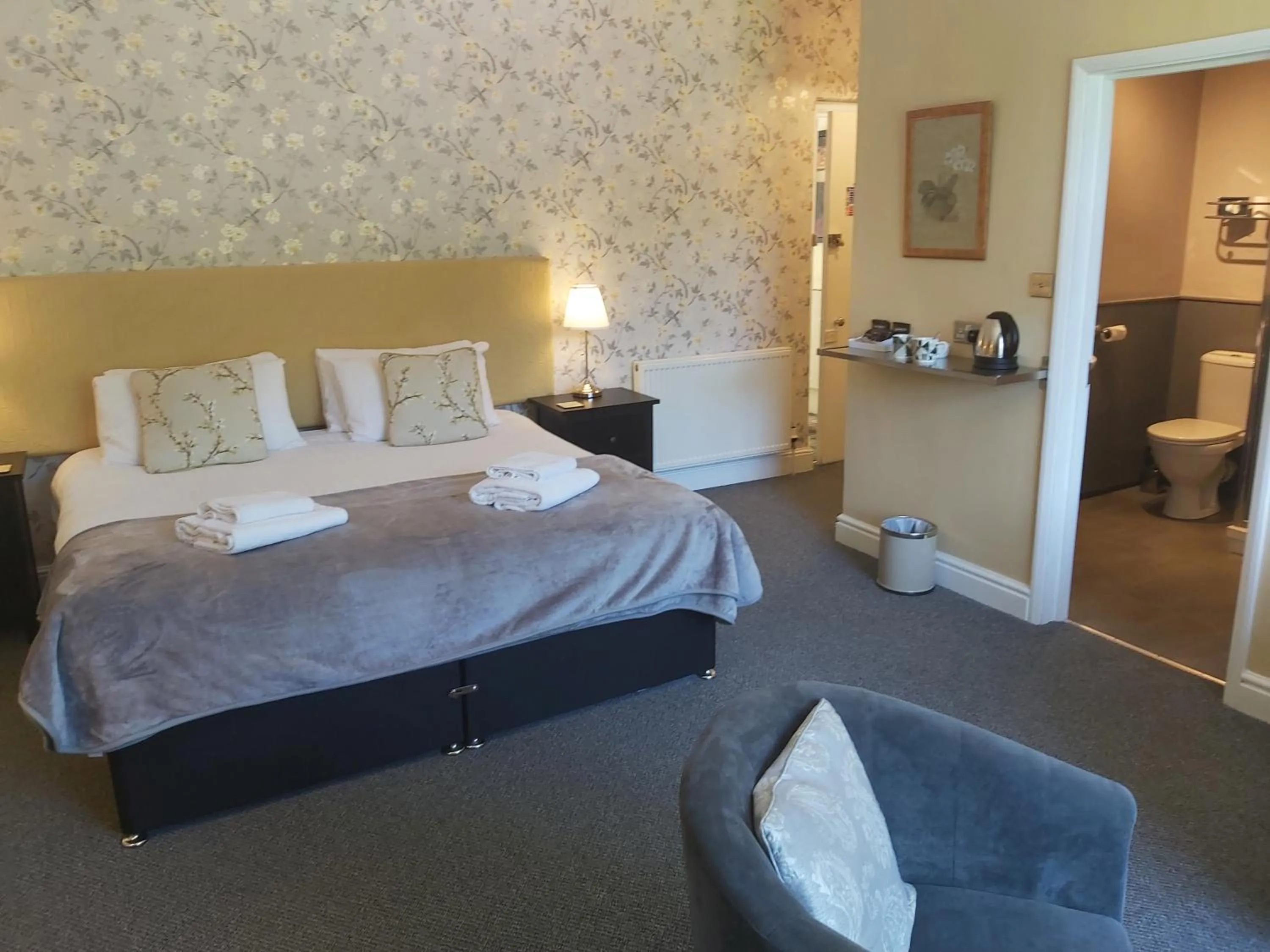 Bed in Elton Guest House