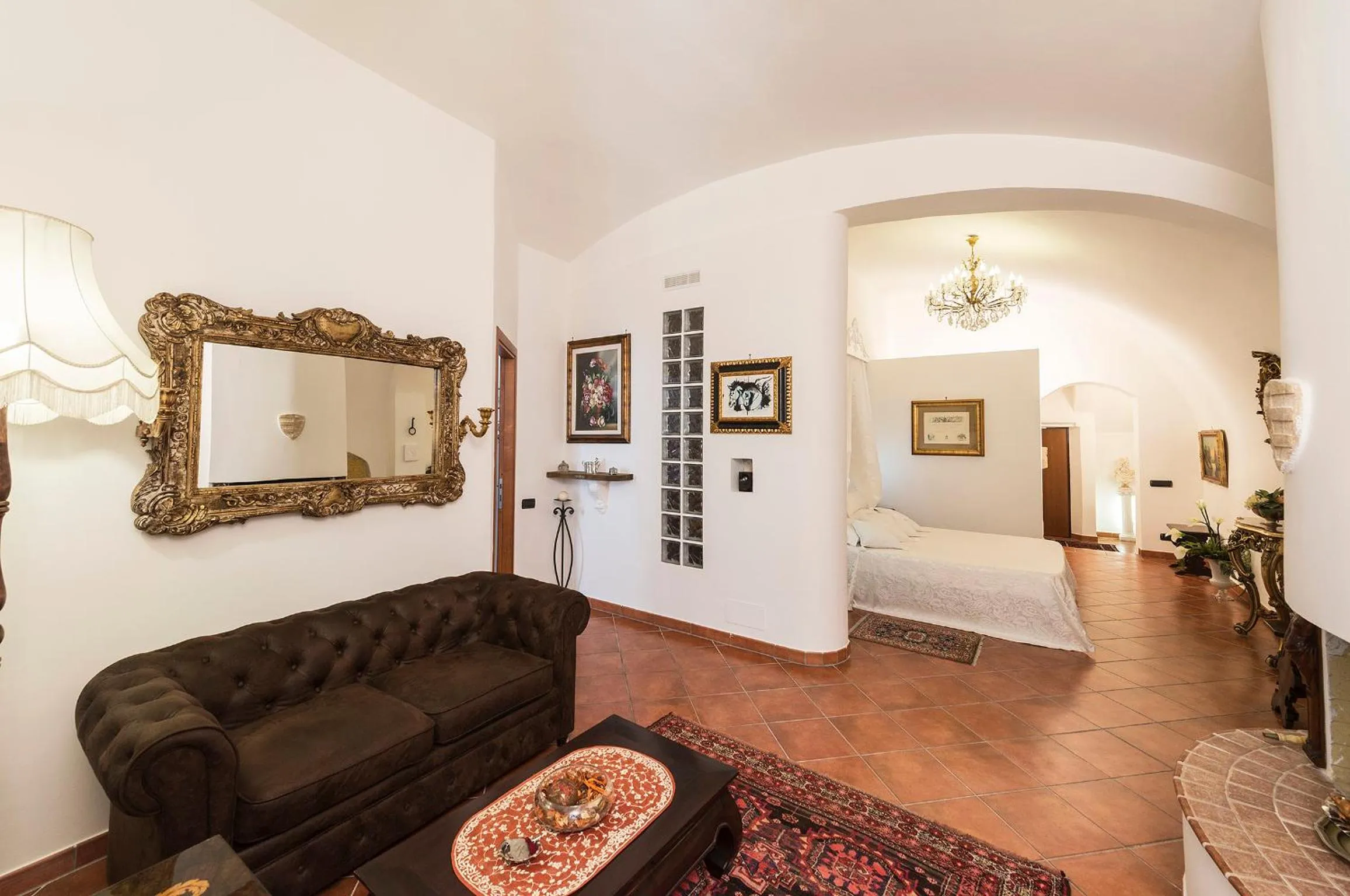 Photo of the whole room in Palazzo Castelleschi