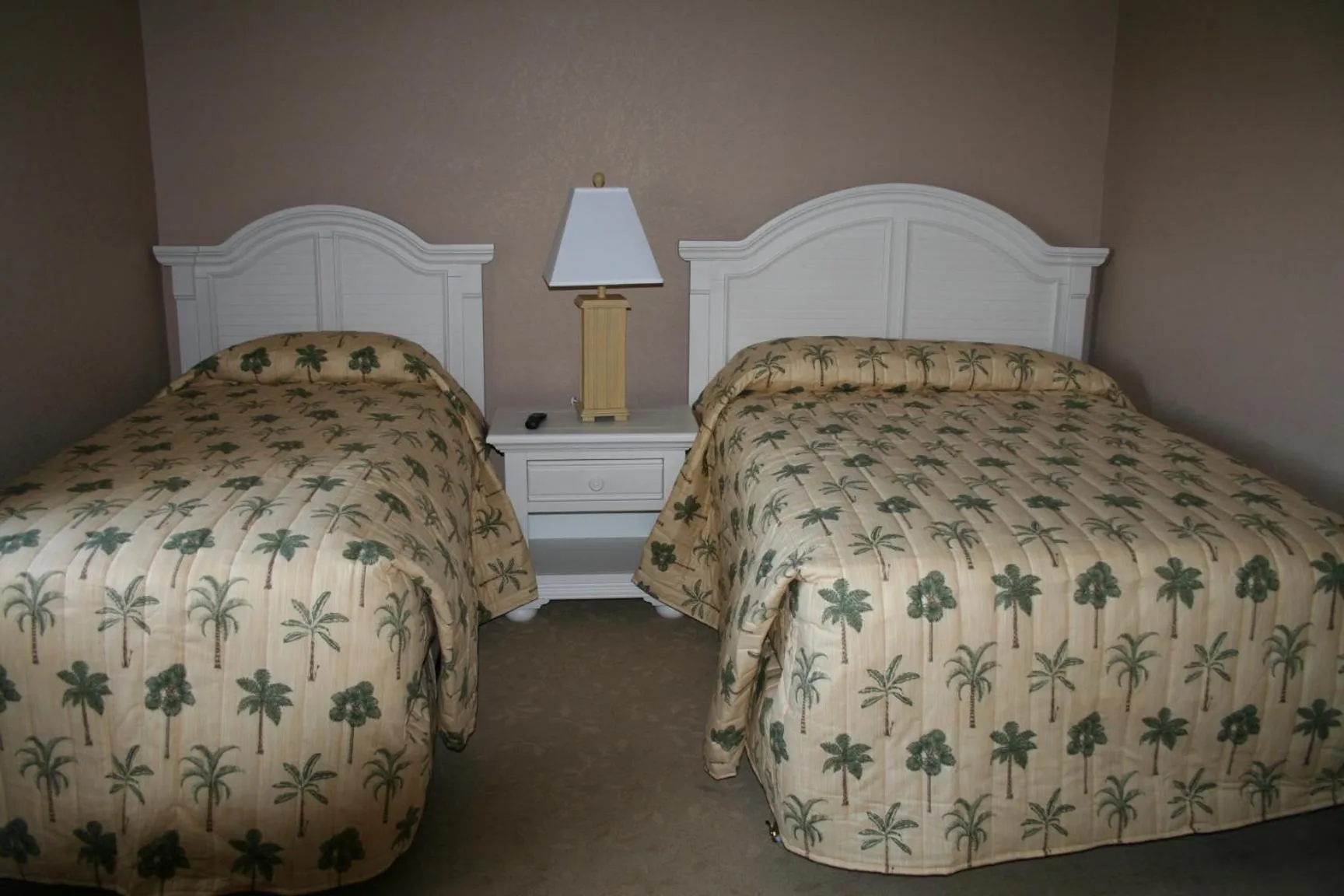 Bedroom, Bed in Club Regency at Regency Towers