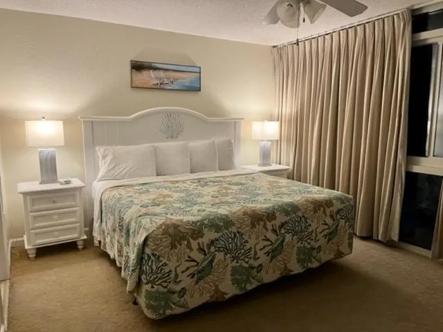 Bed in Club Regency at Regency Towers