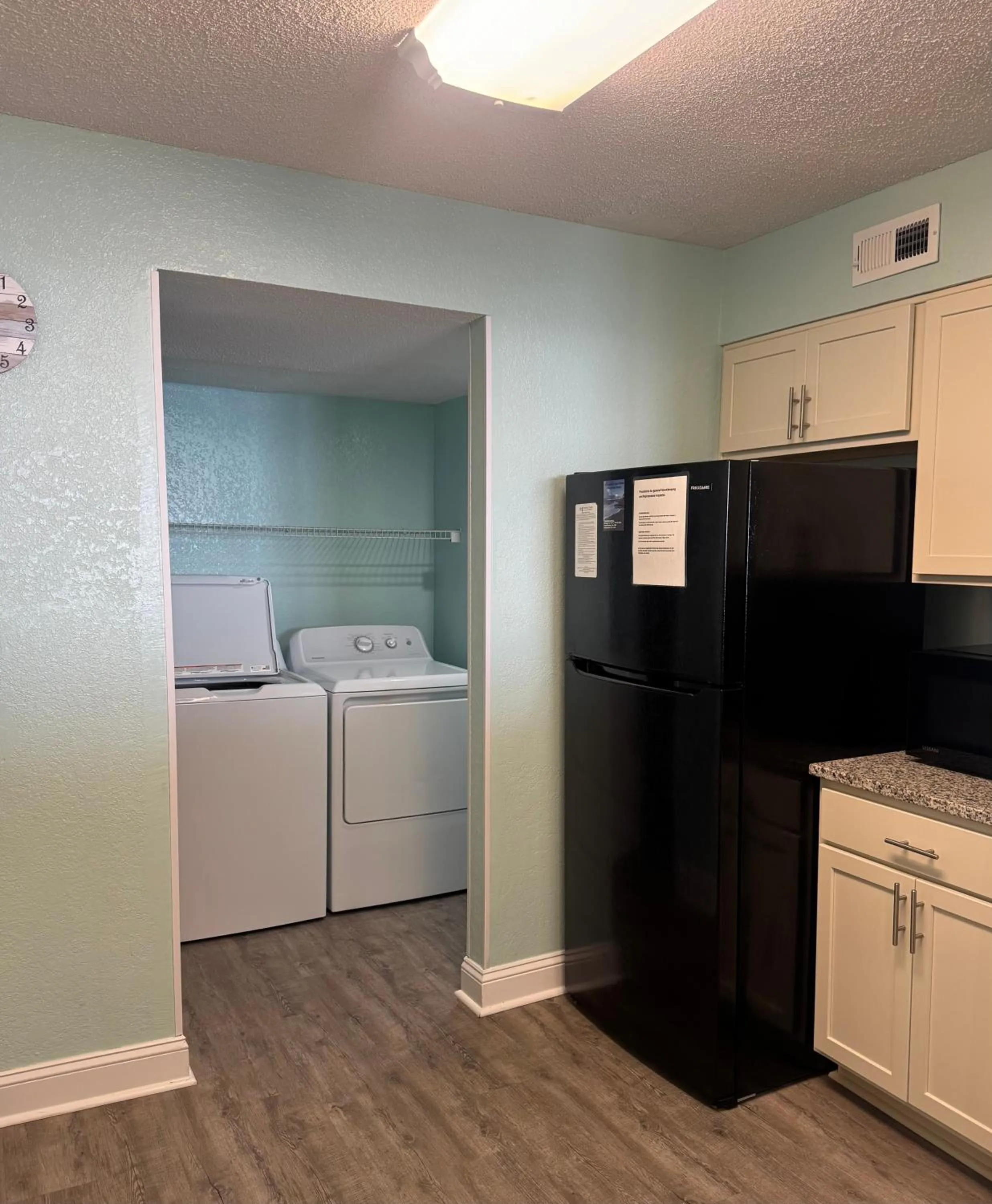 laundry in Club Regency at Regency Towers