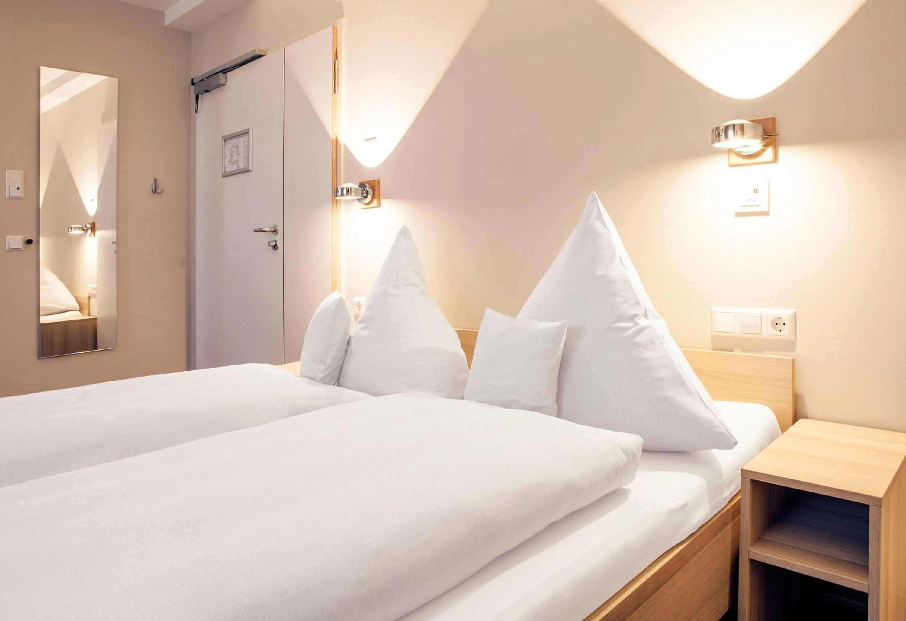 Photo of the whole room in Gästehaus St Theresia Bodensee