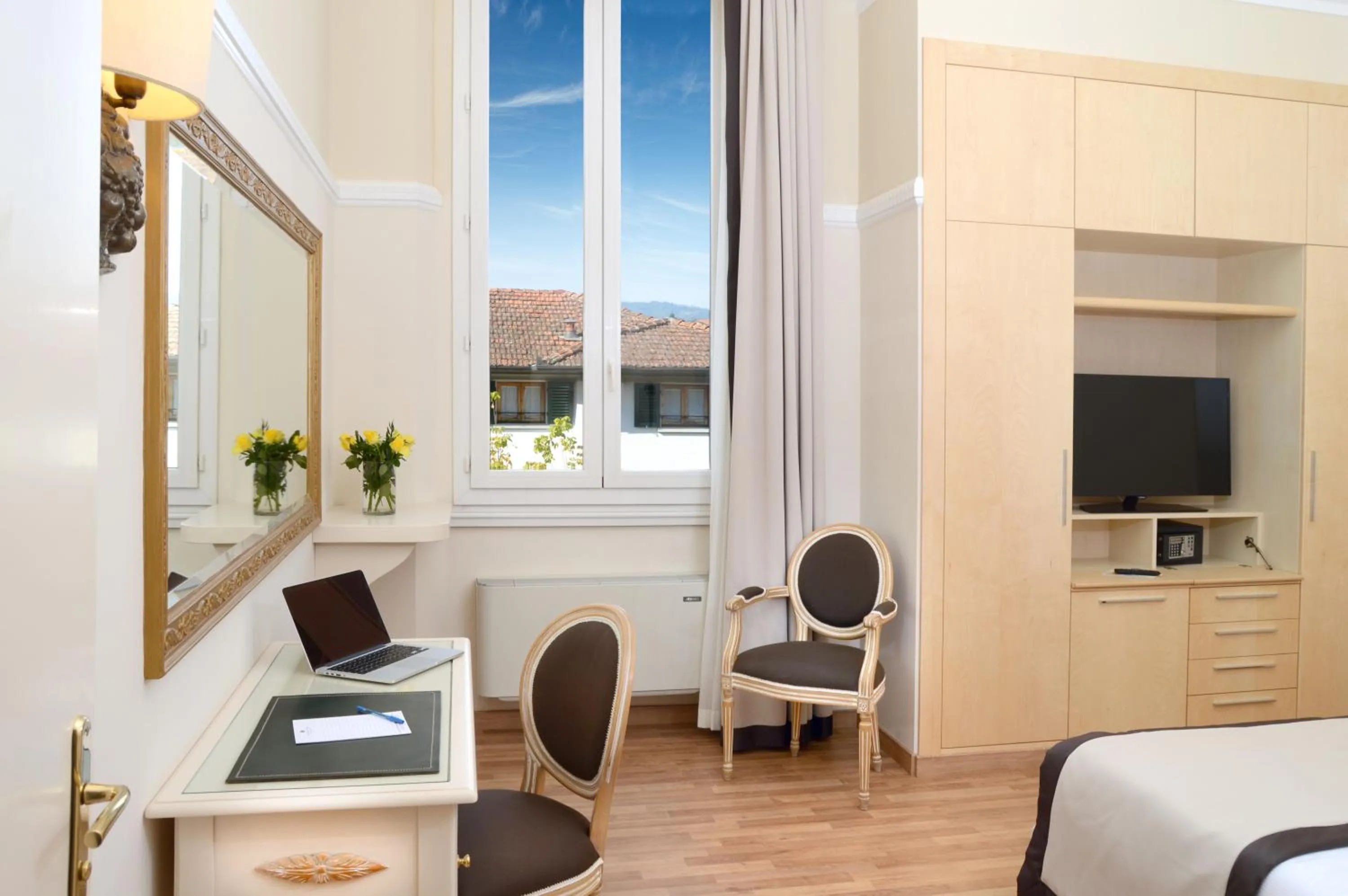 Photo of the whole room in Grand Hotel Vittoria