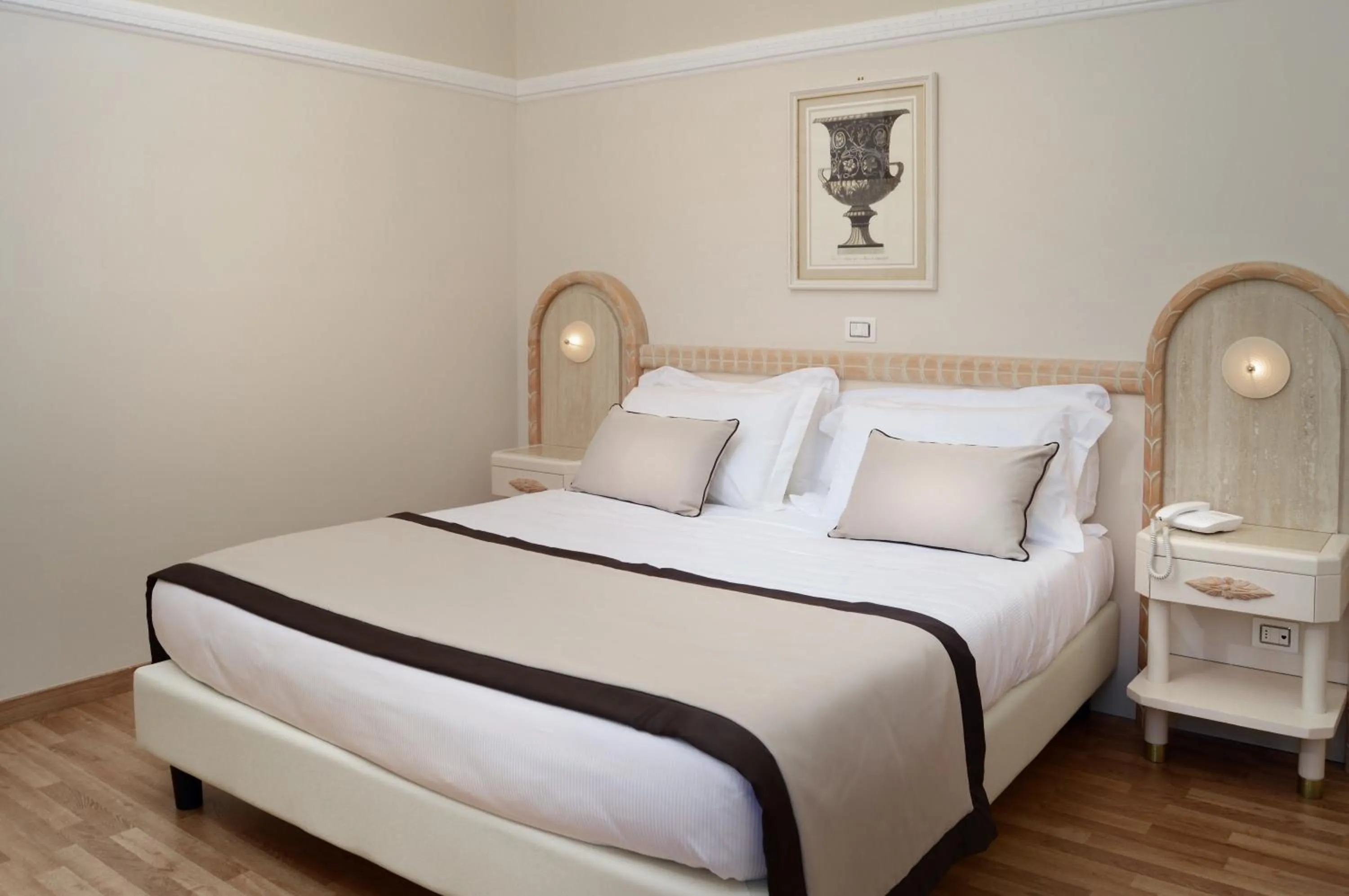 Bed in Grand Hotel Vittoria