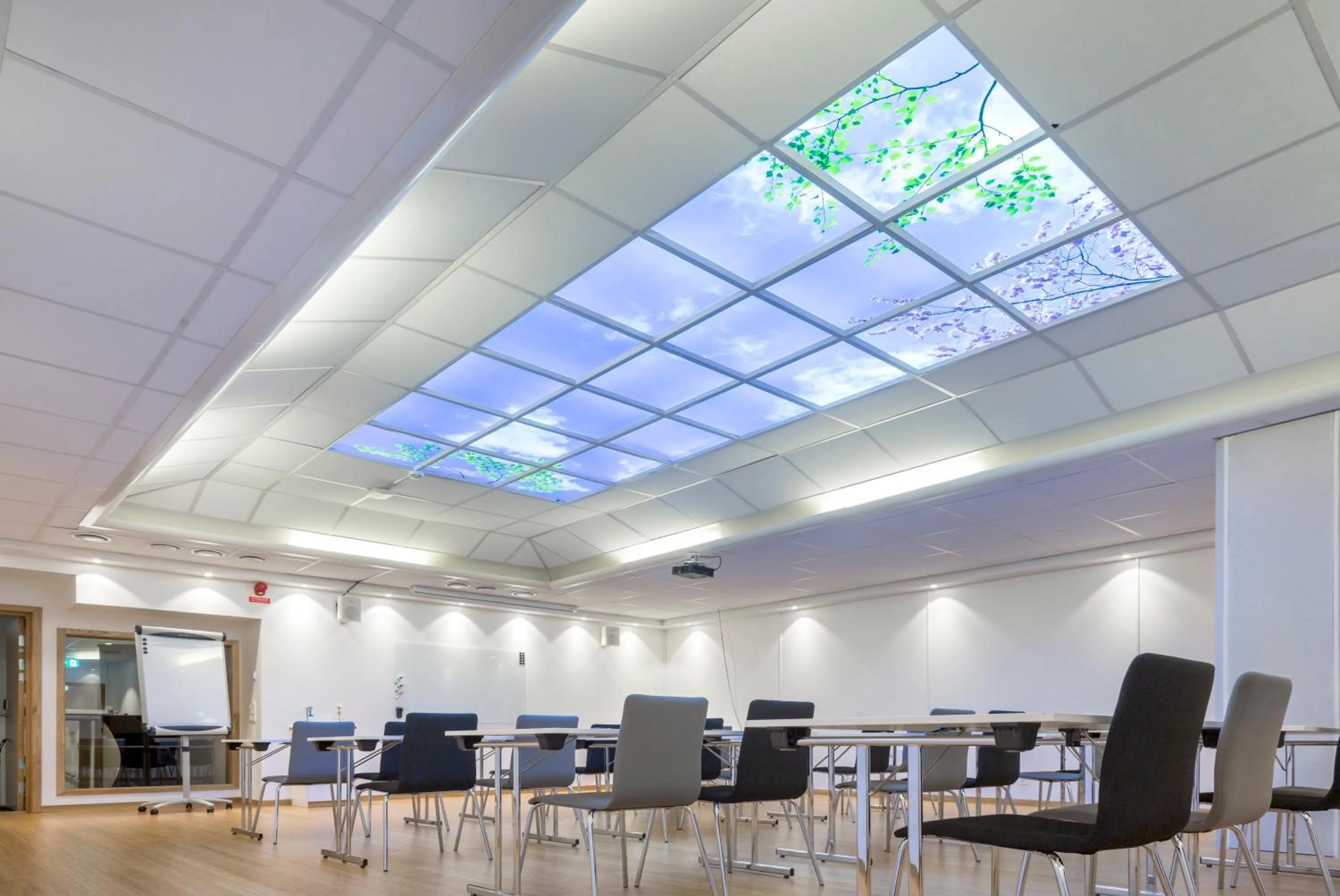 Meeting/conference room in First Hotel Dragonen