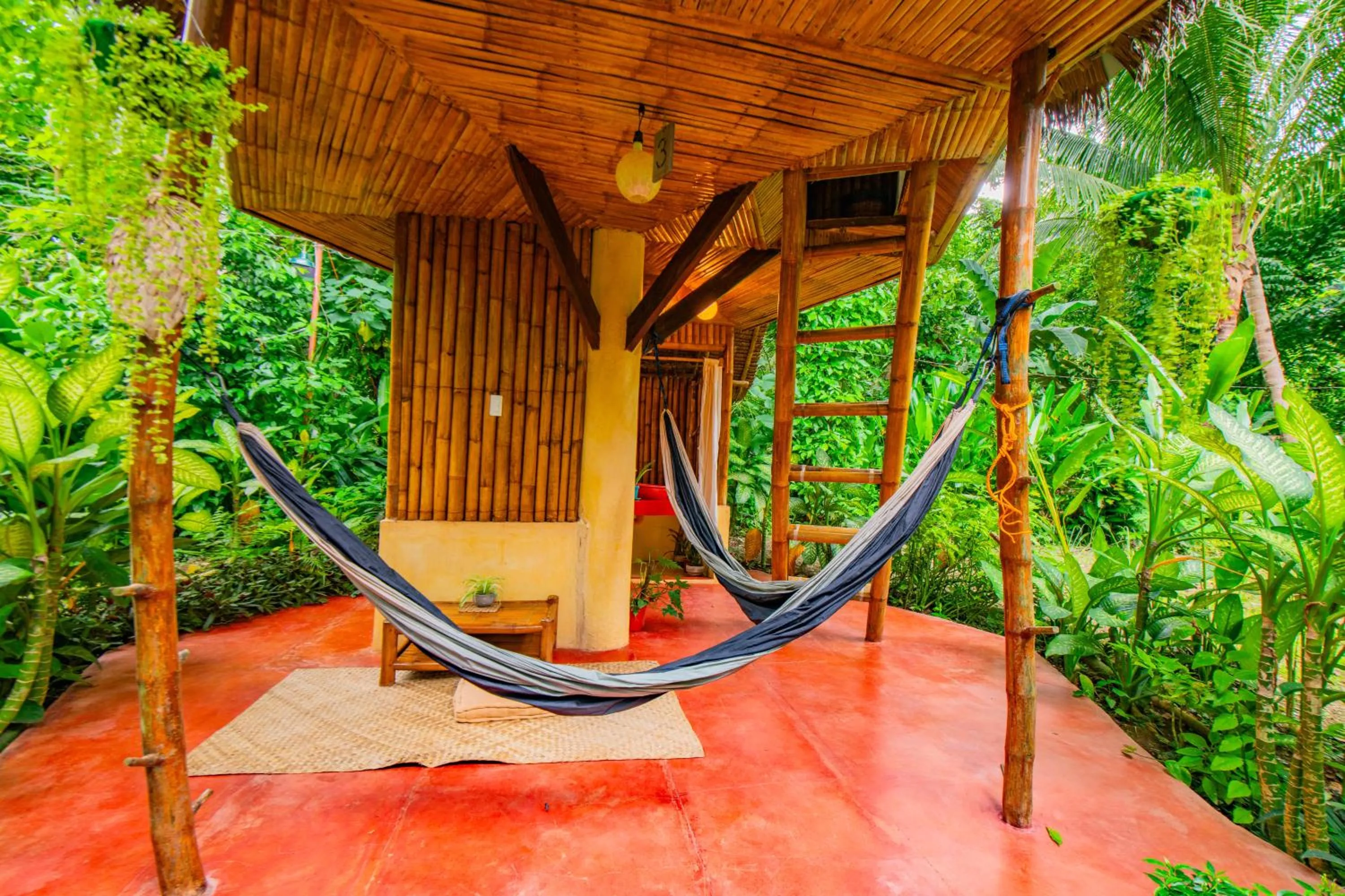 Water to Forest Ecolodge