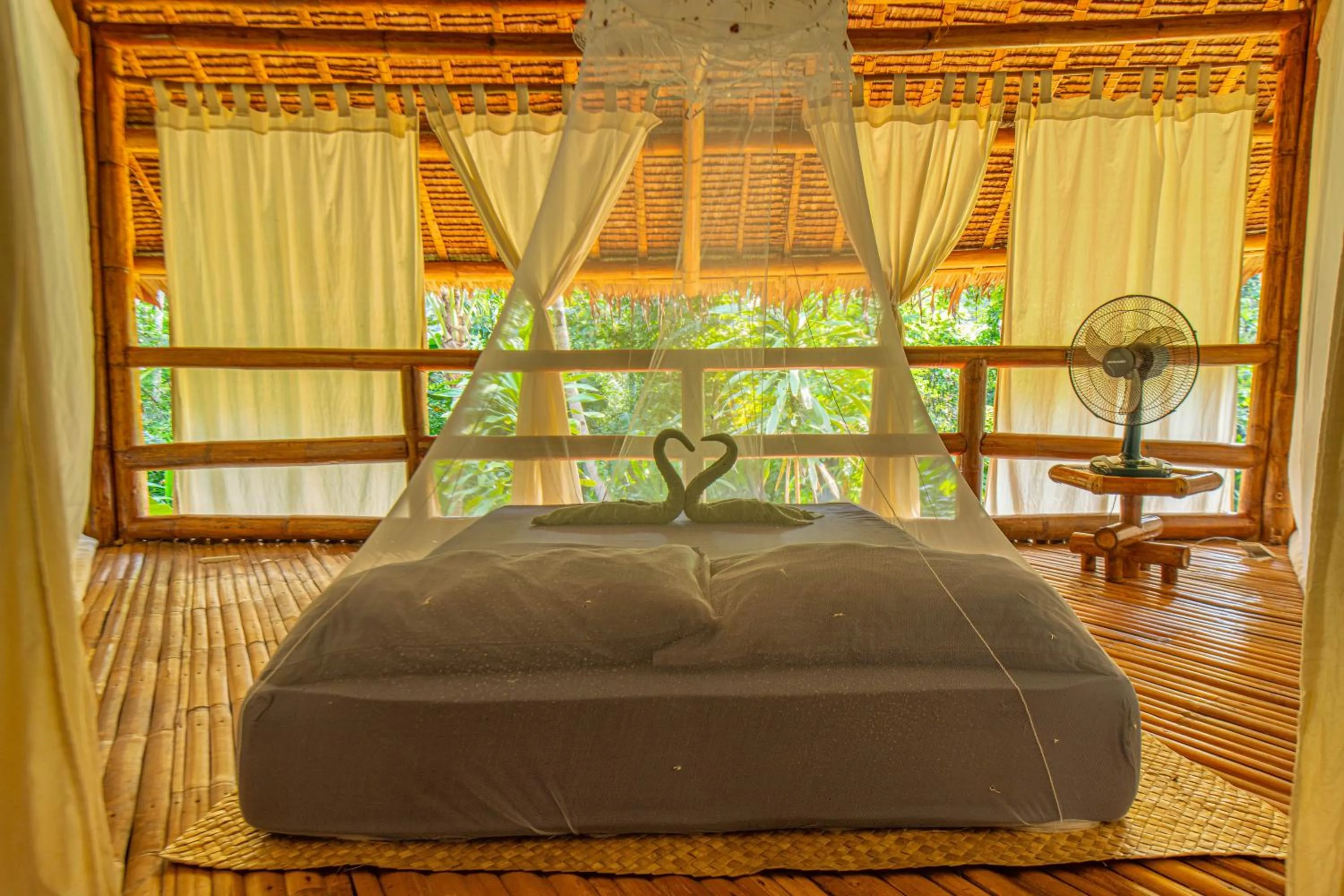 Bed in Water to Forest Ecolodge