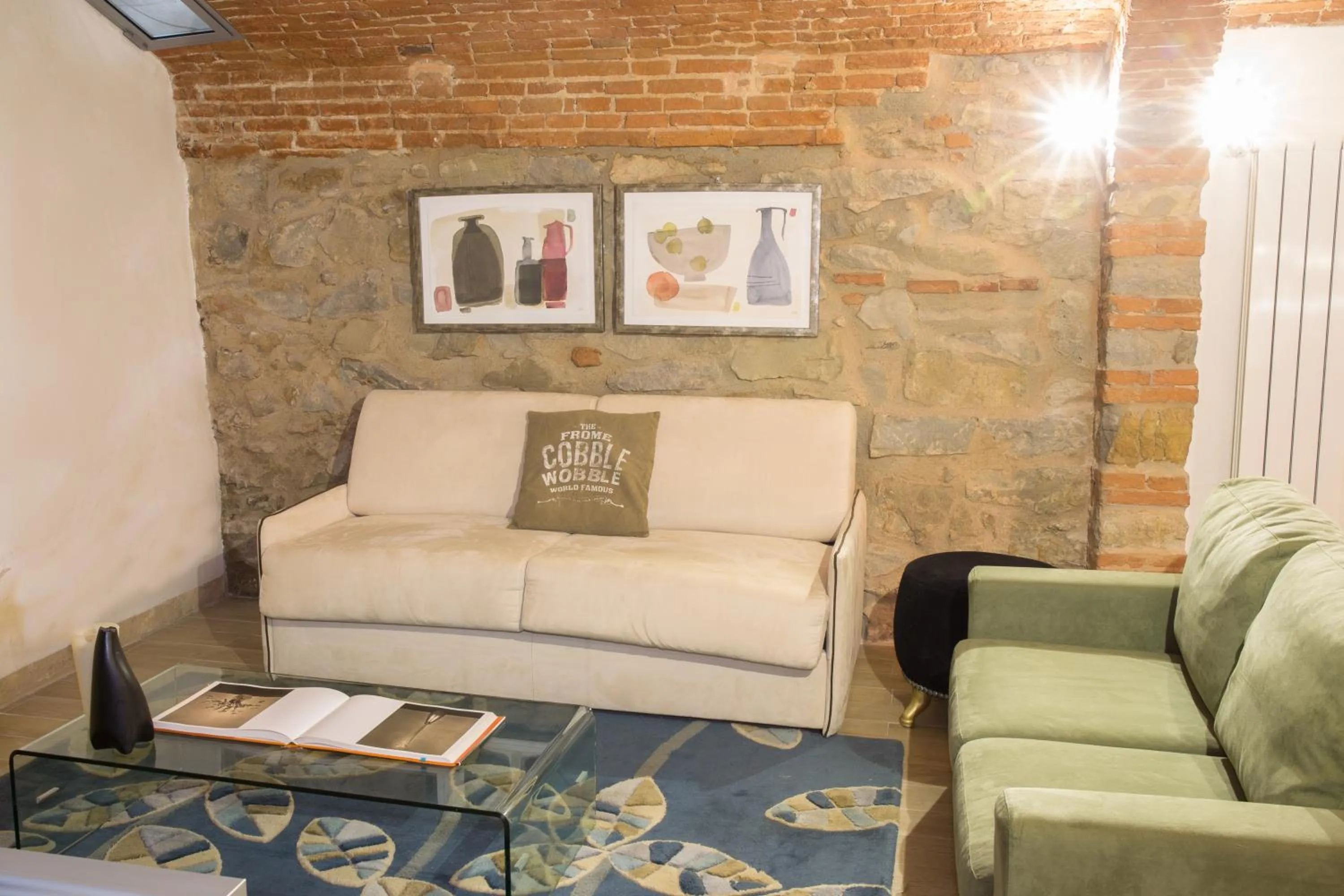 Living room in Giglio Apartments by Mmega