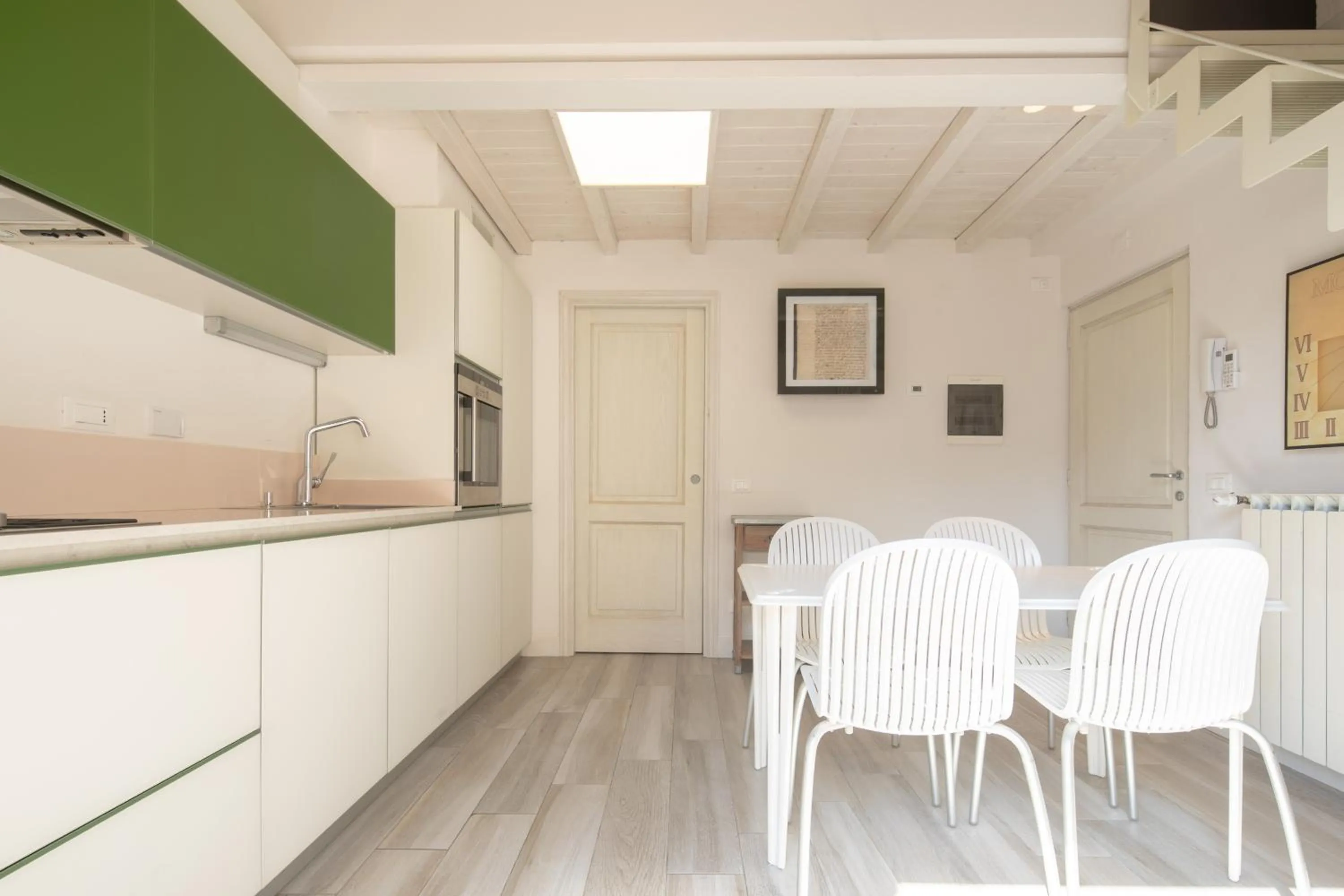 Kitchen or kitchenette in Giglio Apartments by Mmega