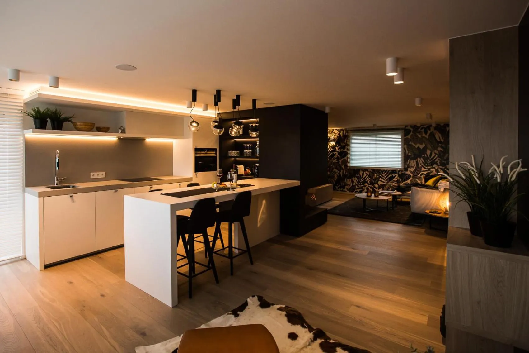 Kitchen or kitchenette in Wellness Hasselt B&B