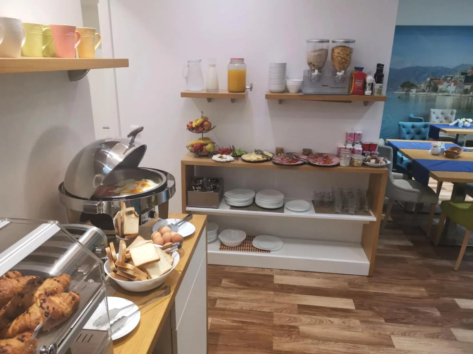 Breakfast in Hotel Alkima