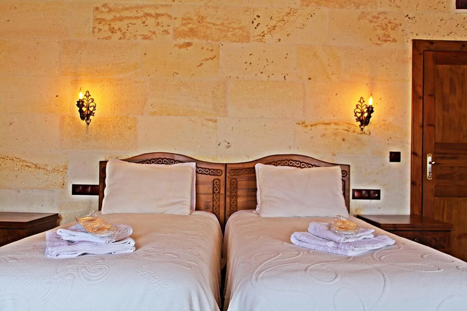 Bed in Esens Stone House