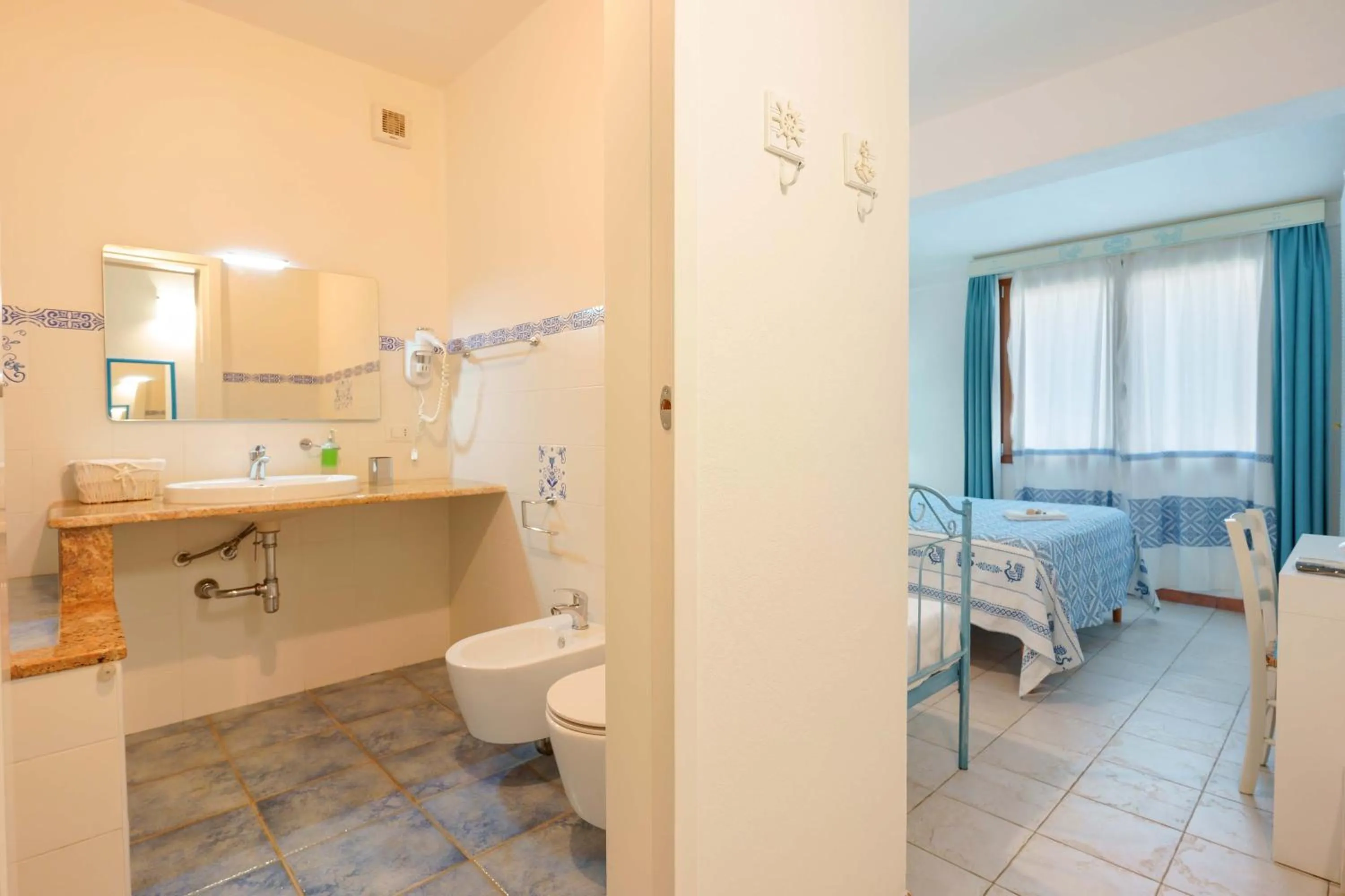 Photo of the whole room in Il Piccolo Giardino rooms & breakfast