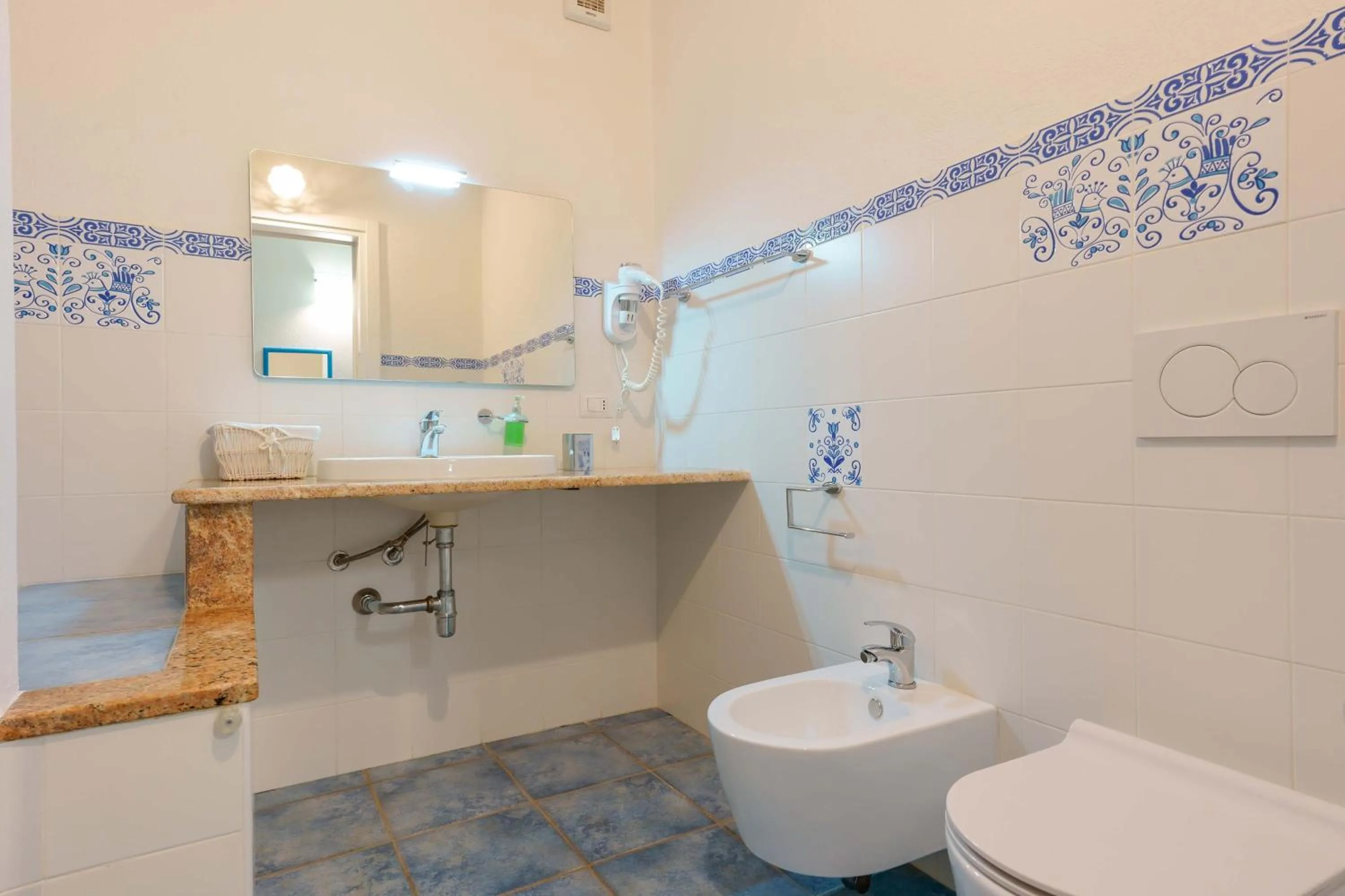 Bathroom in Il Piccolo Giardino rooms & breakfast